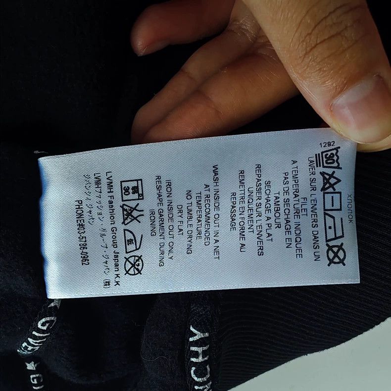 Givenchy Givenchy Hooded Sweatshirt Dress, Fashionable and Versatil Size XS / US 0-2 / IT 36-38 - 6 Thumbnail
