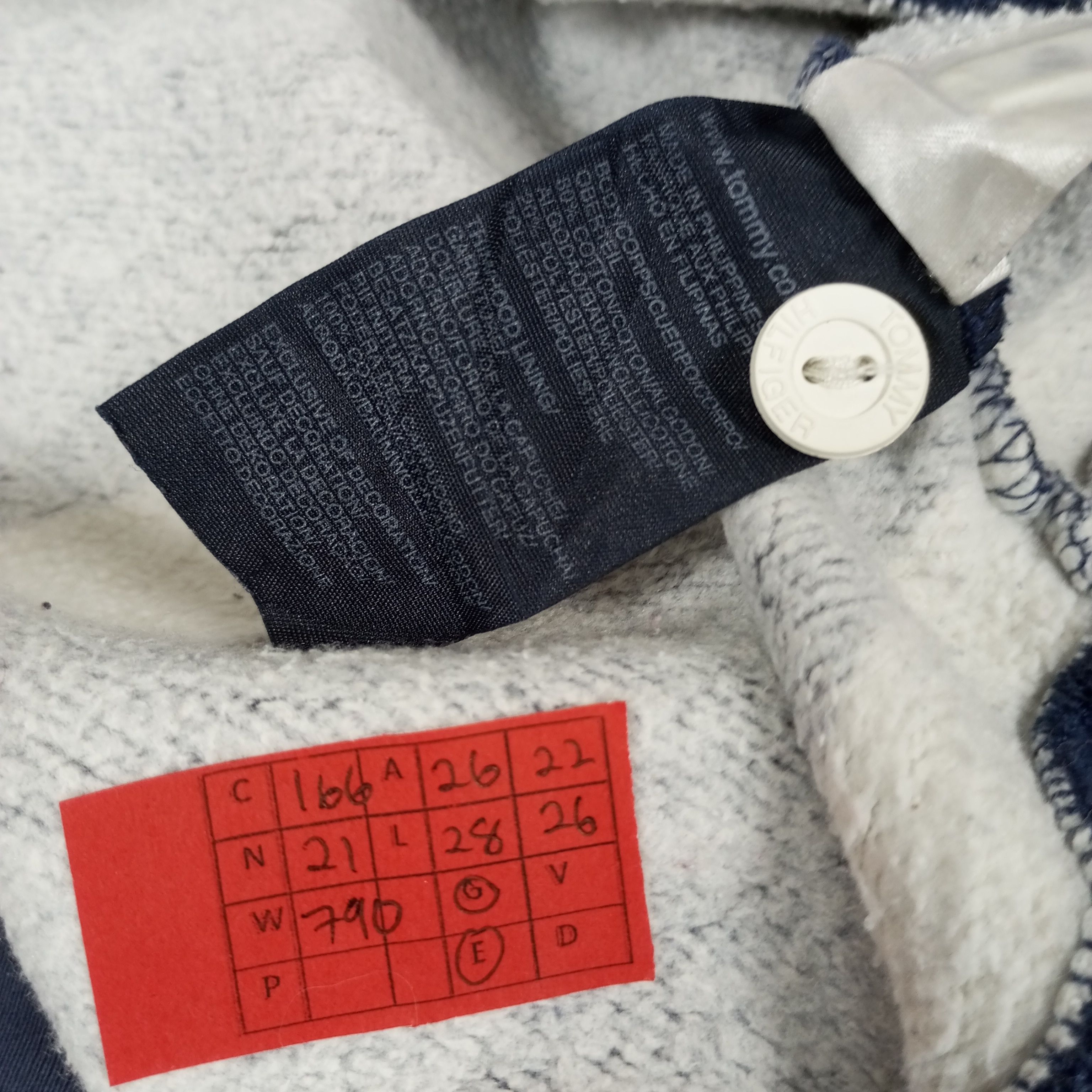 Tommy Hilfiger Tommy Hilfiger Center Spellout Stripes Design Hoodies Size US XL / EU 56 / 4 - 9 Thumbnail