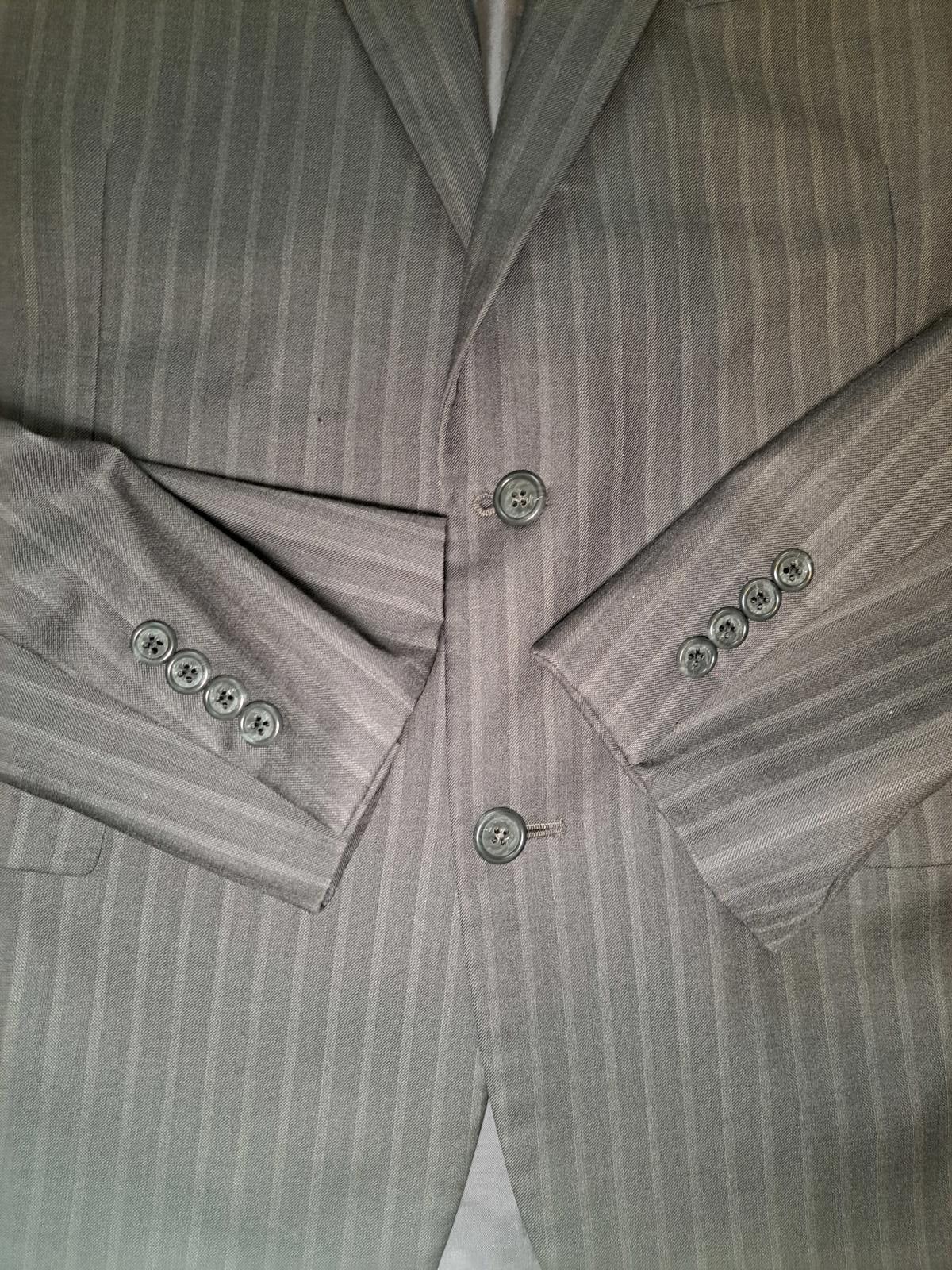 Jos. A. Bank Jos A Bank 2 Piece Suit 41R 34x29 Gray Striped Silk Wool Size 40R - 6 Thumbnail