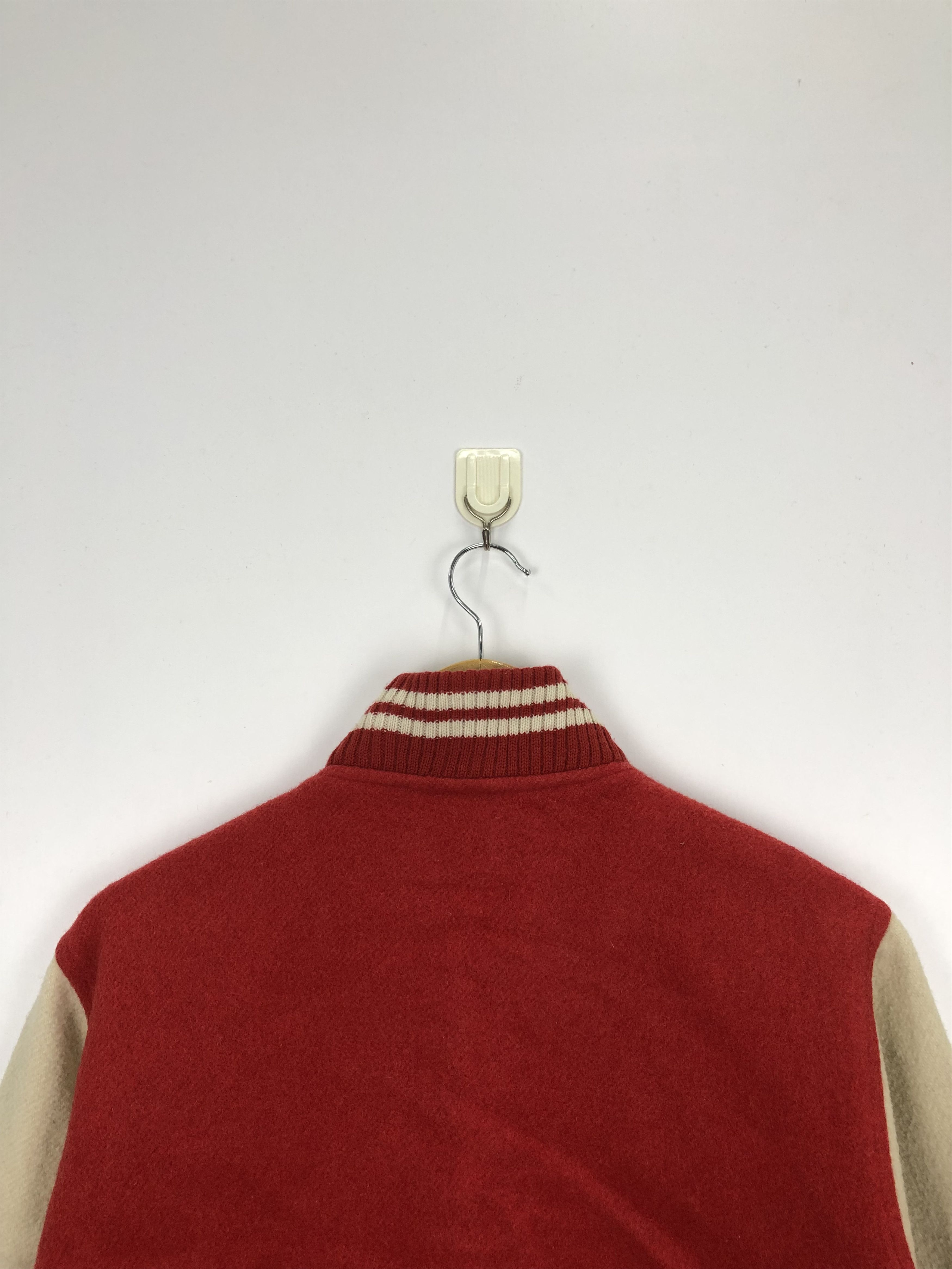 Vintage Vintage 90s Mcgregor Varsity Jacket Red V0324 Size US M / EU 48-50 / 2 - 4 Thumbnail