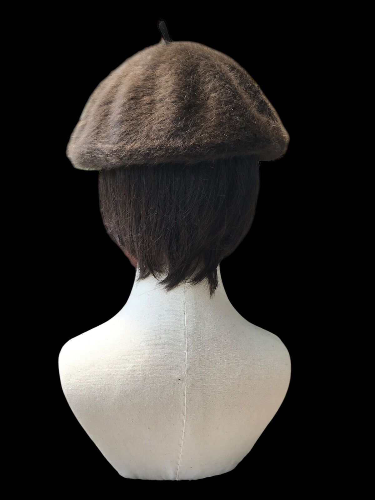 Japanese Brand RABBITS FUR HAIR BARETTA FLAT CAP NEWSBOY IVY Size ONE SIZE - 3 Thumbnail