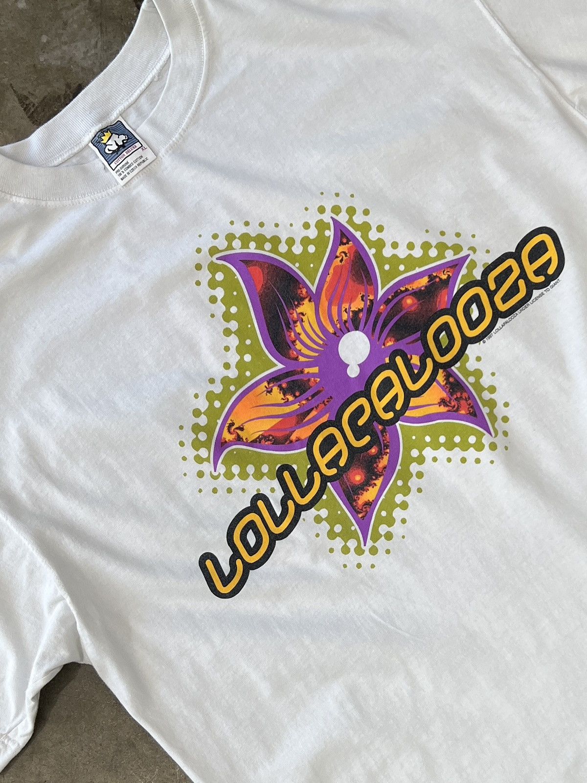 Band Tees Vintage 1997 Lollapalooza Orbital Korn Music Festival Tee XL Size US XL / EU 56 / 4 - 1 Thumbnail