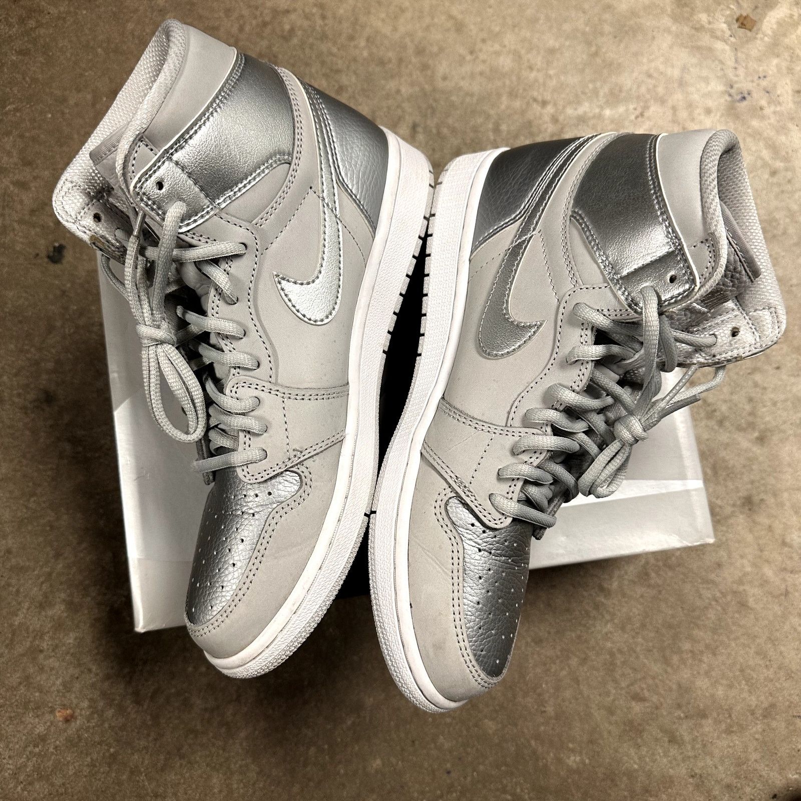 Jordan Brand Jordan 1 Co.jp Silver (2020) Size US 8.5 / EU 41-42 - 4 Thumbnail