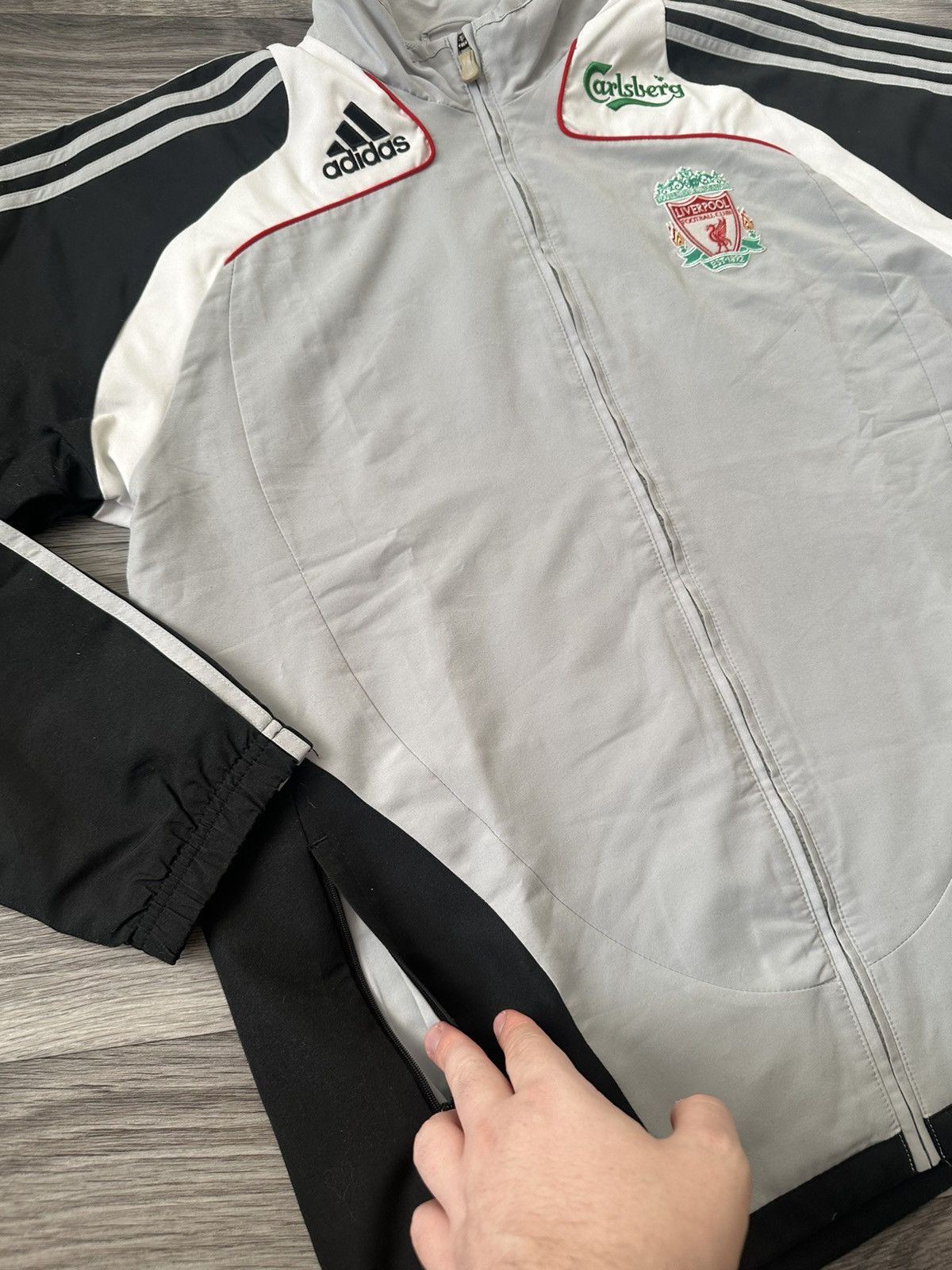 Adidas Adidas Liverpool Vintage 2008-2009 Tracksuit Galsberg hype Size US L / EU 52-54 / 3 - 7 Thumbnail