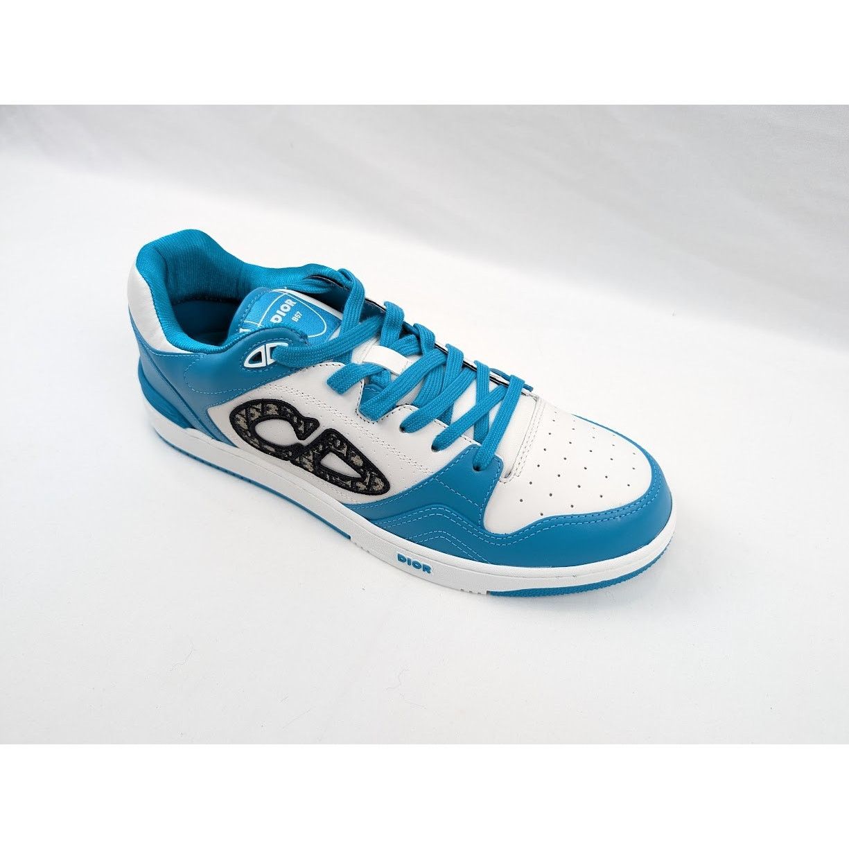 Dior o1rshd1 B57 Low-Top Sneakers in Light Blue Size US 12.5 / EU 45-46 - 2 Thumbnail