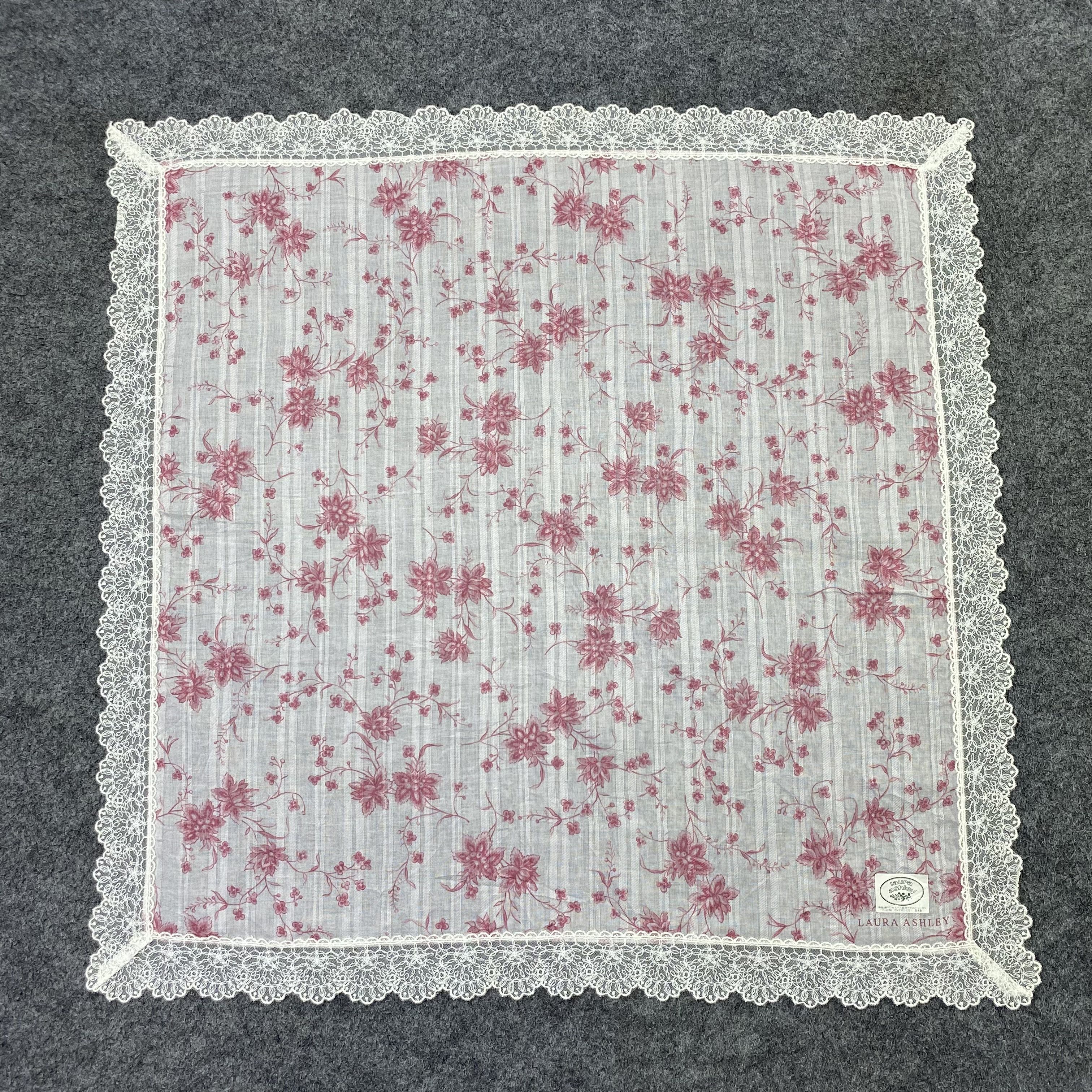 Laura Ashley Laura Ashley Handkerchief / Bandana / Neckerchief-B2384 Size ONE SIZE - 3 Thumbnail