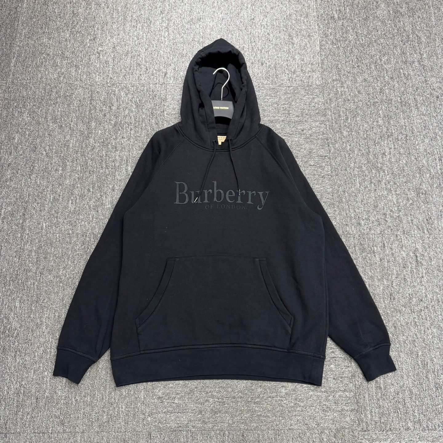 Burberry Burberry Embroidered Ltr Hoodie M White Cuffs 98N Size US M / EU 48-50 / 2 - 1 Thumbnail
