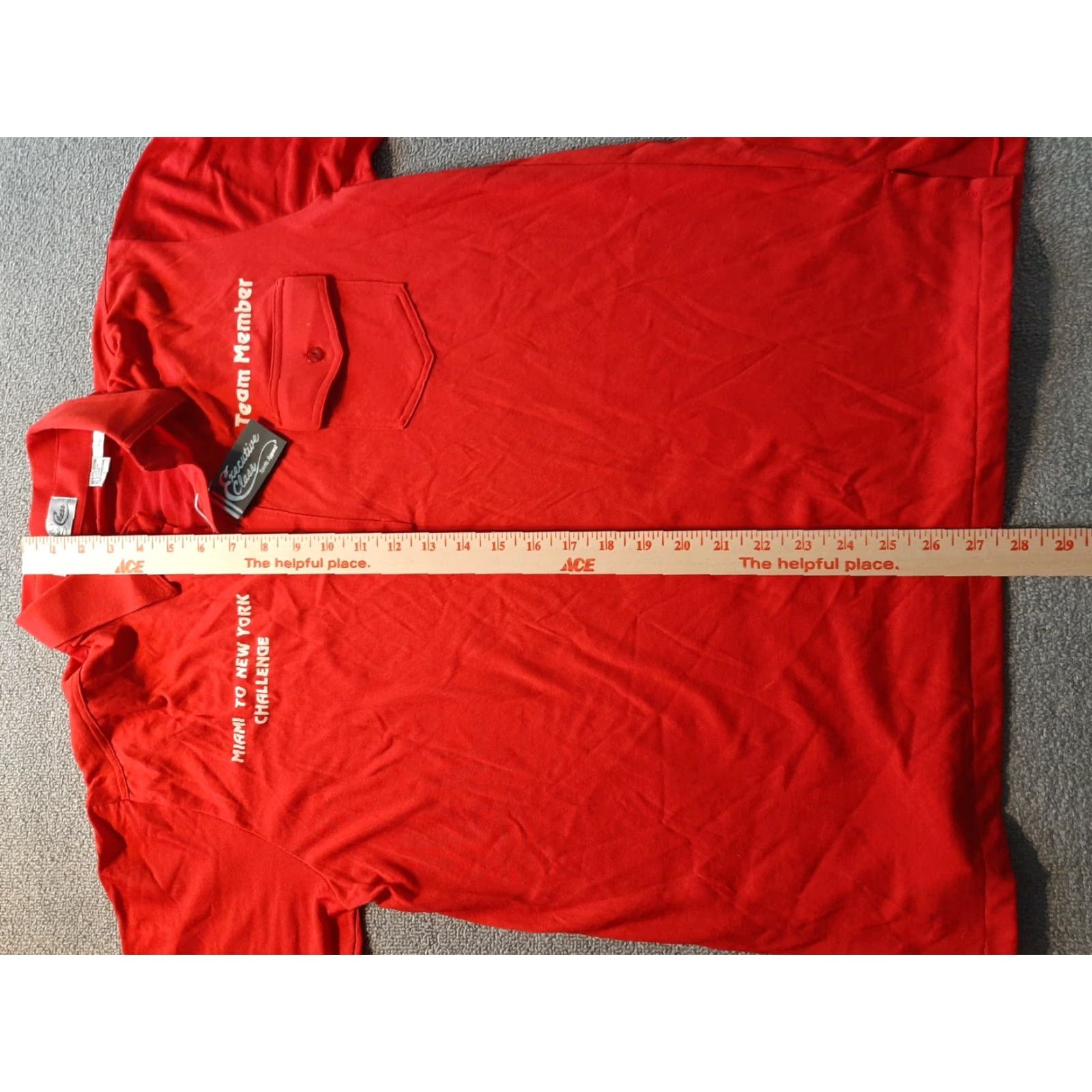 Vintage **NEW YORK TO MIAMI Challenge Mens Red T-Shirt** User: **NEW YORK TO MIAMI Challenge Mens Red T-Shirt** Size US L / EU 52-54 / 3 - 5 Thumbnail