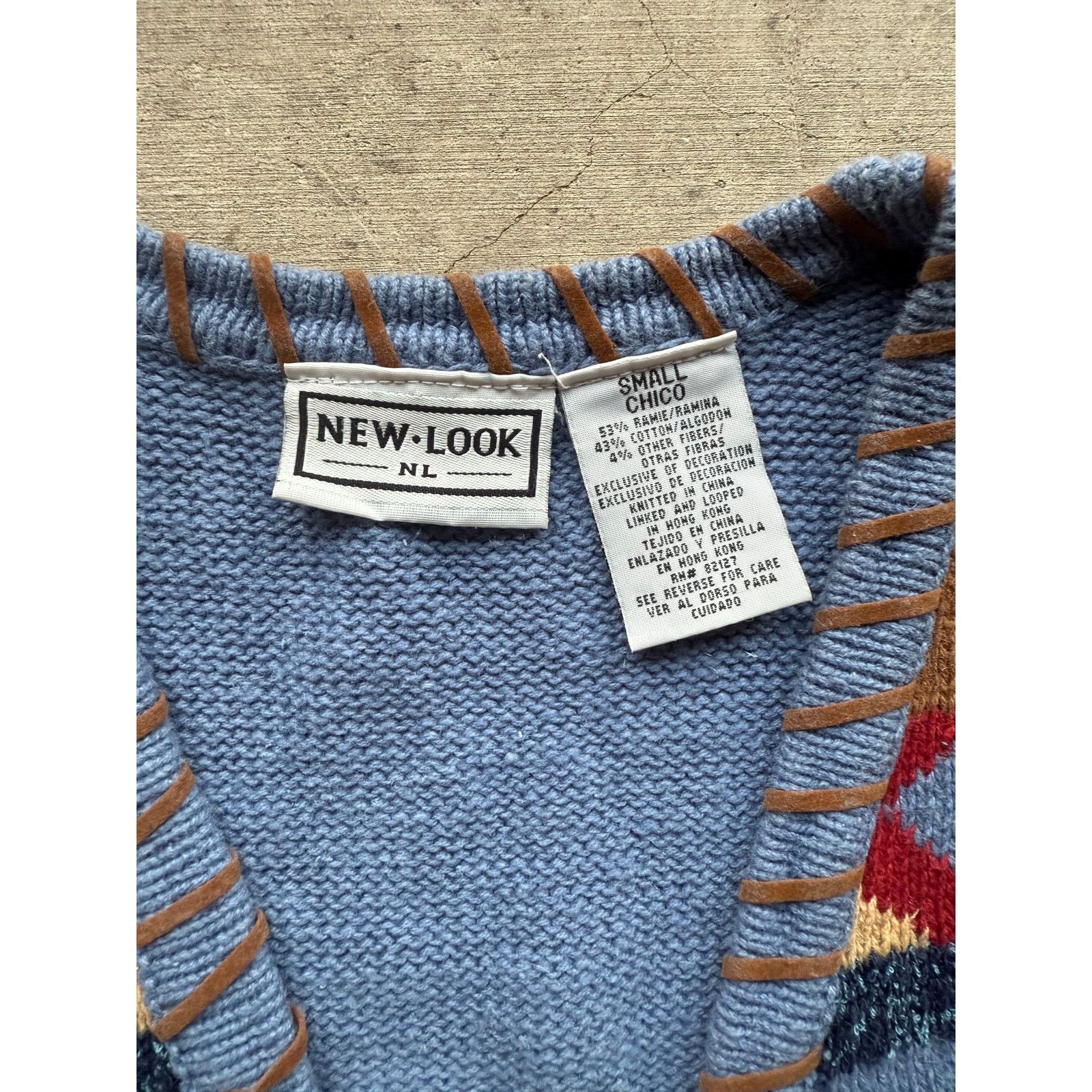 New Look Vintage 80s/90s Striped Knit Sweater Vest Wooden Buttons Size US S / EU 44-46 / 1 - 3 Thumbnail