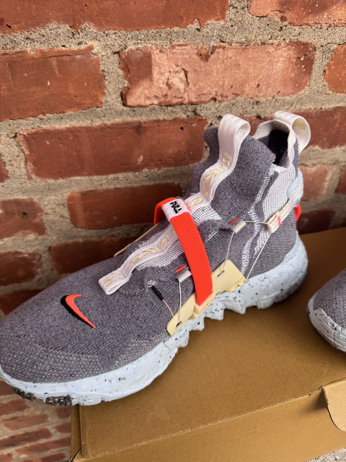 Nike Nike space hippie 03 Size US 10.5 / EU 43-44 - 12 Thumbnail