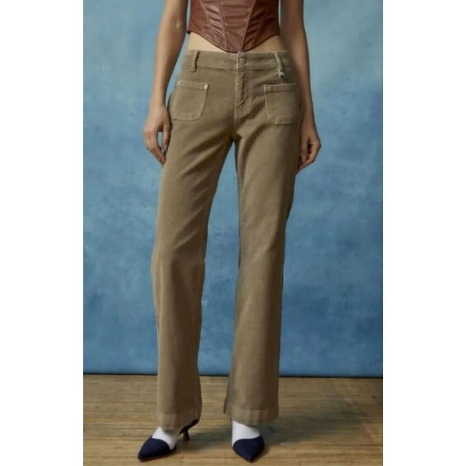 Bdg BDG Urban Outfitters Eliana Kick Flare Corduroy Pants Size 25" / US 0 / IT 36 - 1 Thumbnail