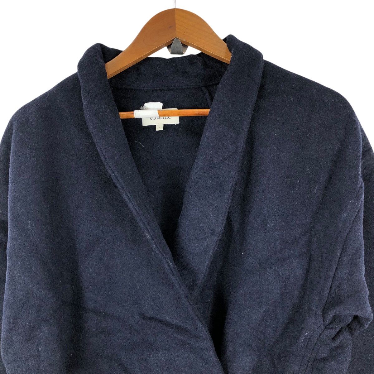 Vintage Totême Wool Belted Wrap Coat Navy S Minimalist Luxury Size US S / EU 44-46 / 1 - 3 Thumbnail