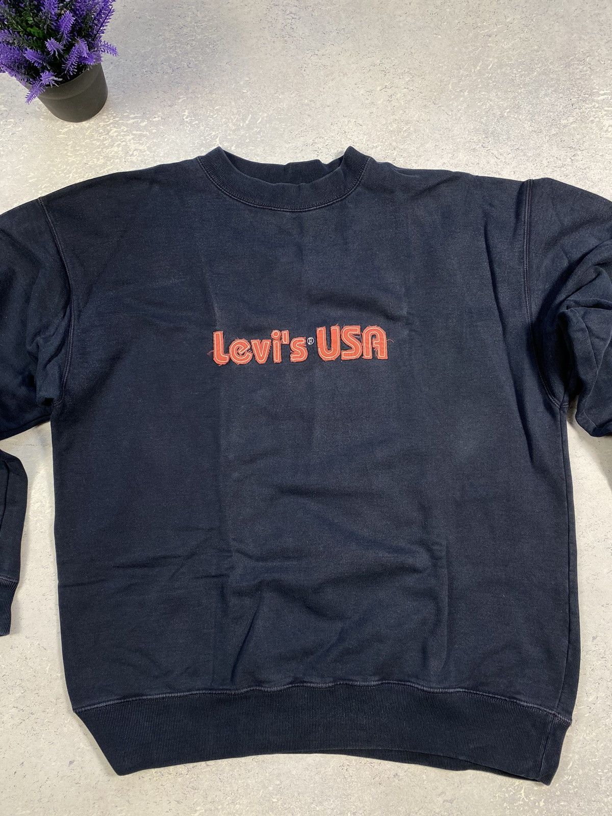 Levi's × Vintage Vintage Levi’s Men’s Blue Sweatshirt With Big Centre Logo Size US L / EU 52-54 / 3 - 4 Thumbnail