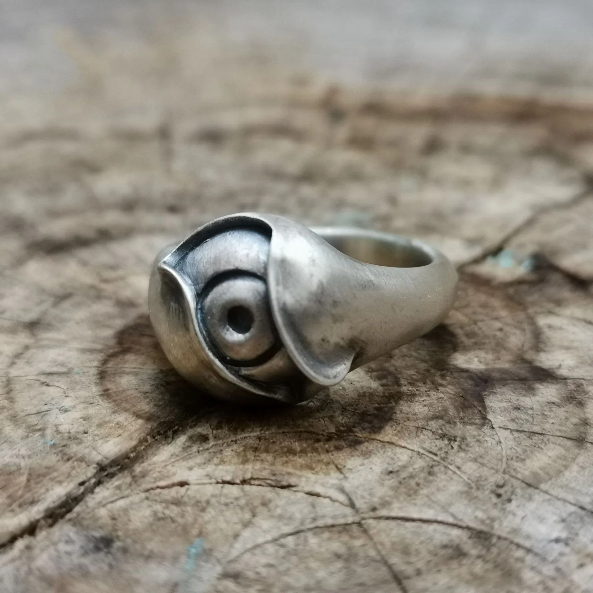 Jewelry × Vintage Retro Ghost Eye Ring Size ONE SIZE - 1 Thumbnail