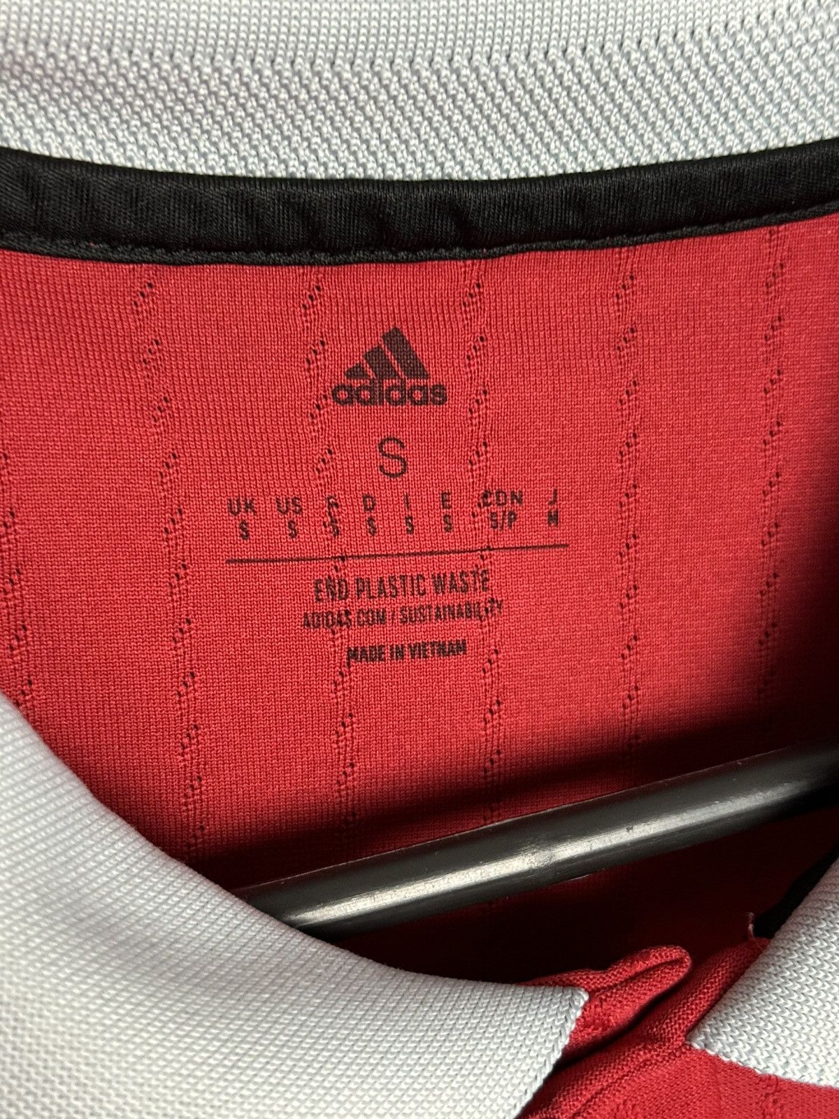 Adidas HEAT.RDY Manchester United 22/23 Home Football Jersey Size US S / EU 44-46 / 1 - 7 Thumbnail