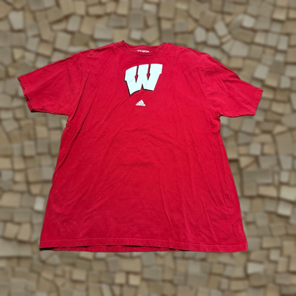 Adidas Adidas Shirts Men's 2XL Red White T-Shirt Short Sleeve Wisconsin Badgers Size US XXL / EU 58 / 5 - 1 Thumbnail