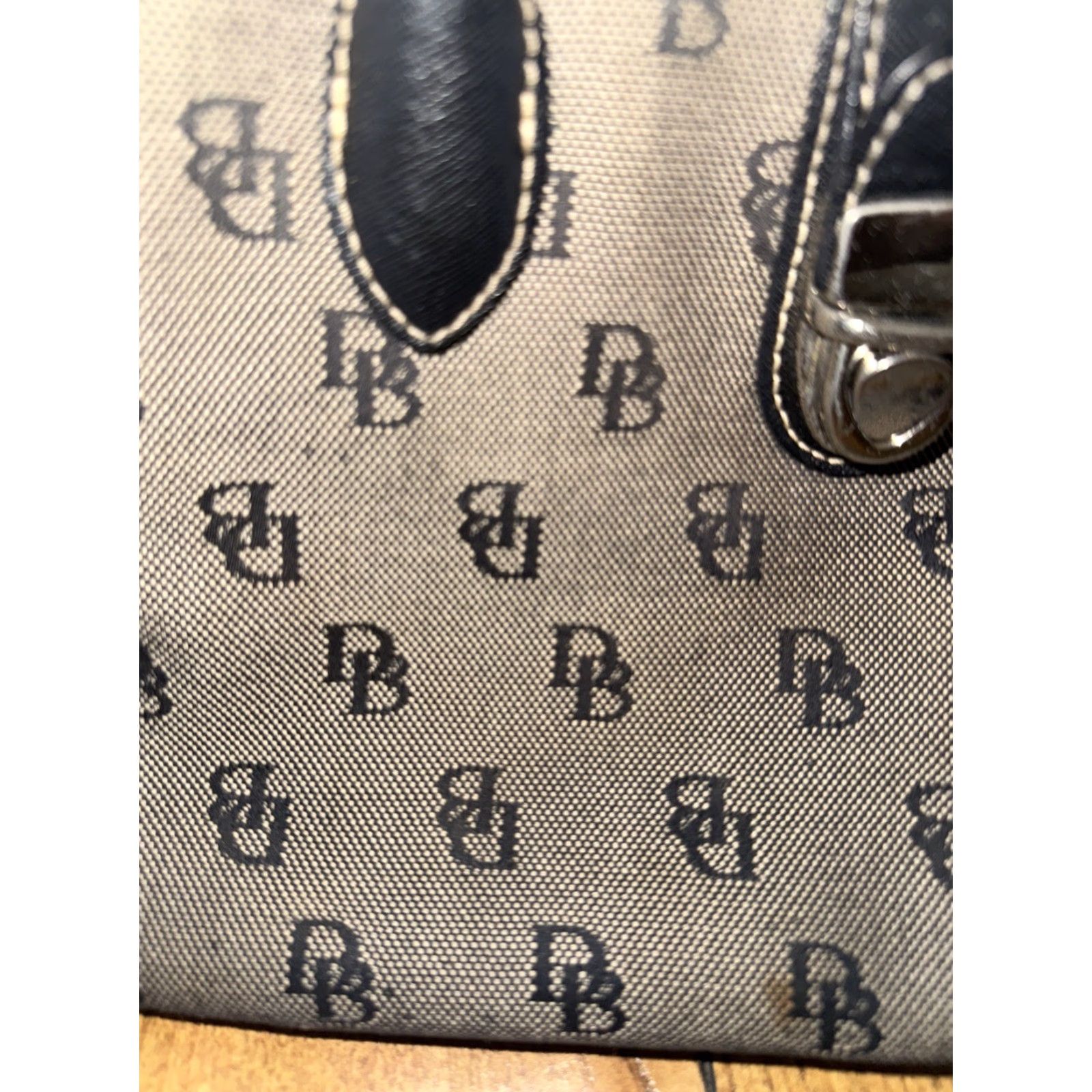 Dooney & Bourke VINTAGE Dooney & Bourke Monogram Purse Tote Bag Y2K Logo Brown Size ONE SIZE - 2 Thumbnail