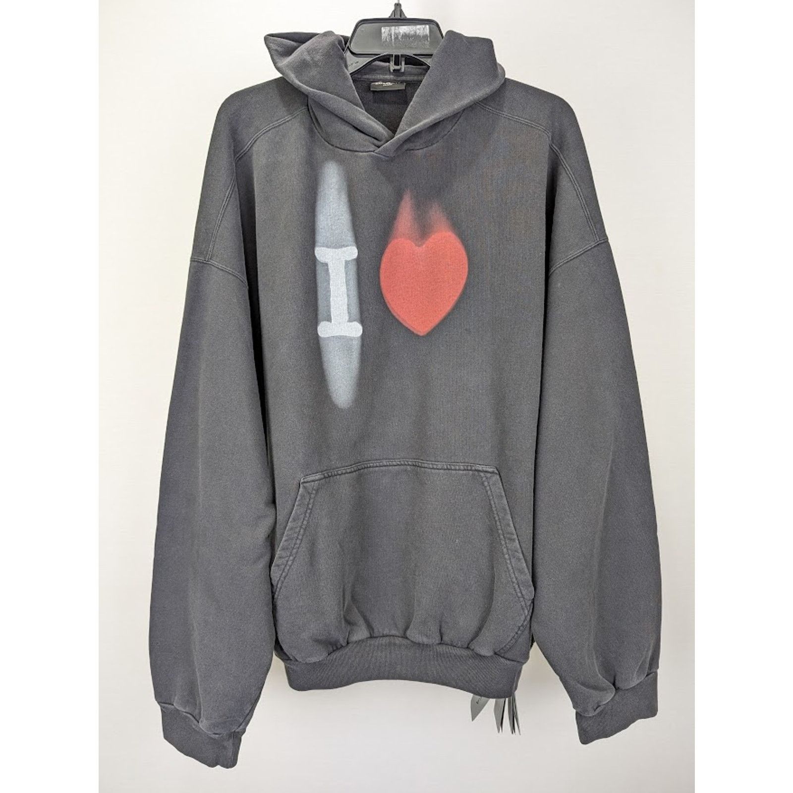 Balenciaga o1rshd1 Small Fit Hoodie in Washed Black Size US M / EU 48-50 / 2 - 1 Thumbnail