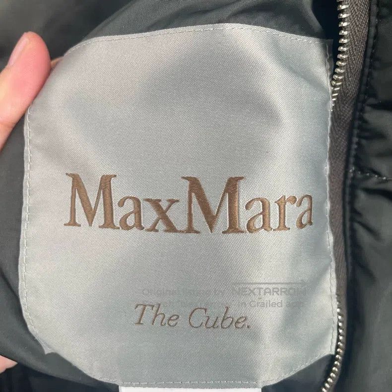 Max Mara Max Mara Reversible Puffer Jacket Size S / US 4 / IT 40 - 7 Thumbnail