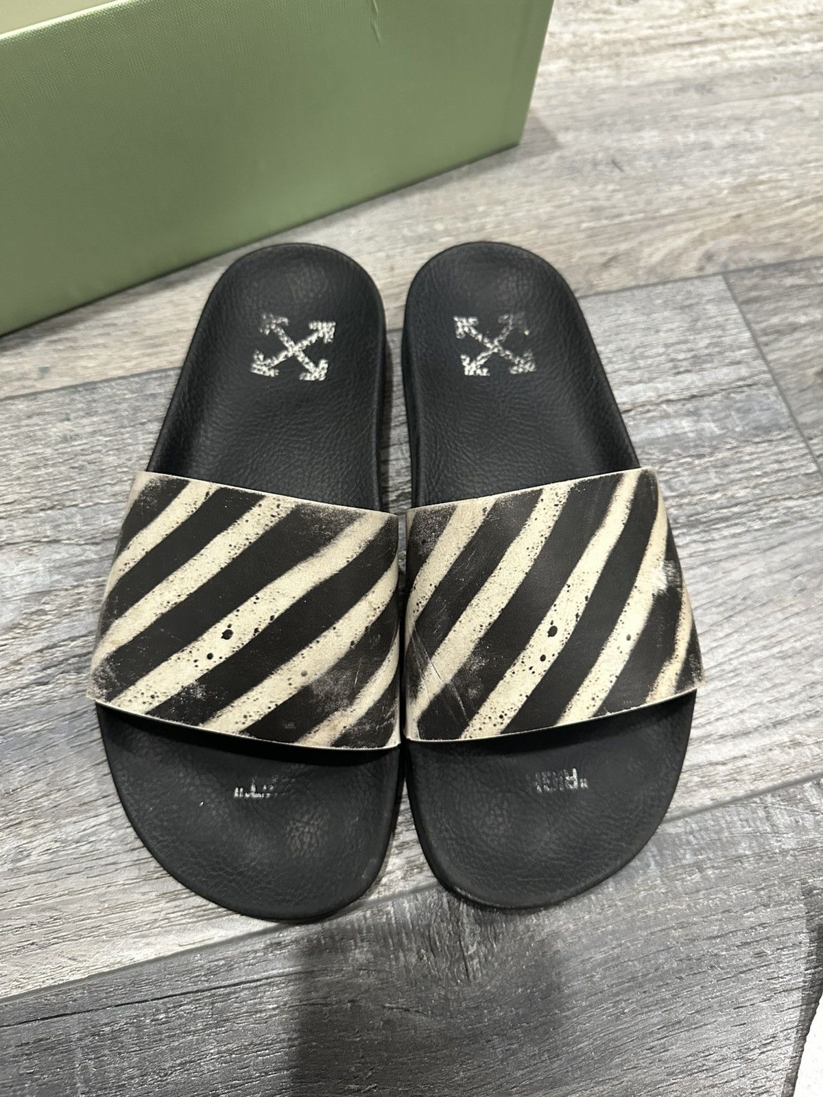 Off-White Off White Black White Stripe Slides Size US 7 / EU 40 - 1 Thumbnail