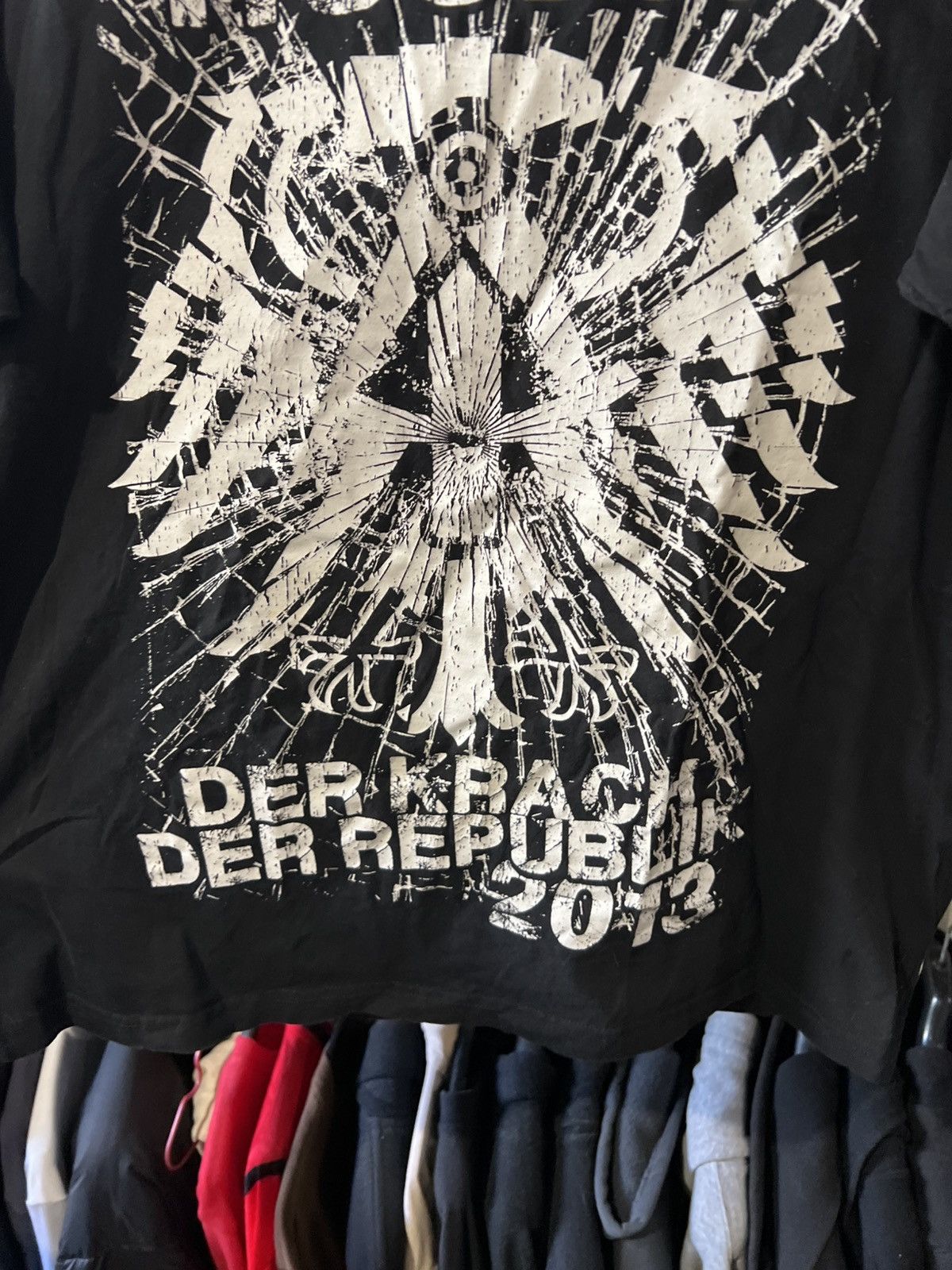 Band Tees × Vintage 2013 VINTAGE DIE TOTEN HOSEN DER KRACH DER REPUBLIK AOP Size US L / EU 52-54 / 3 - 3 Thumbnail