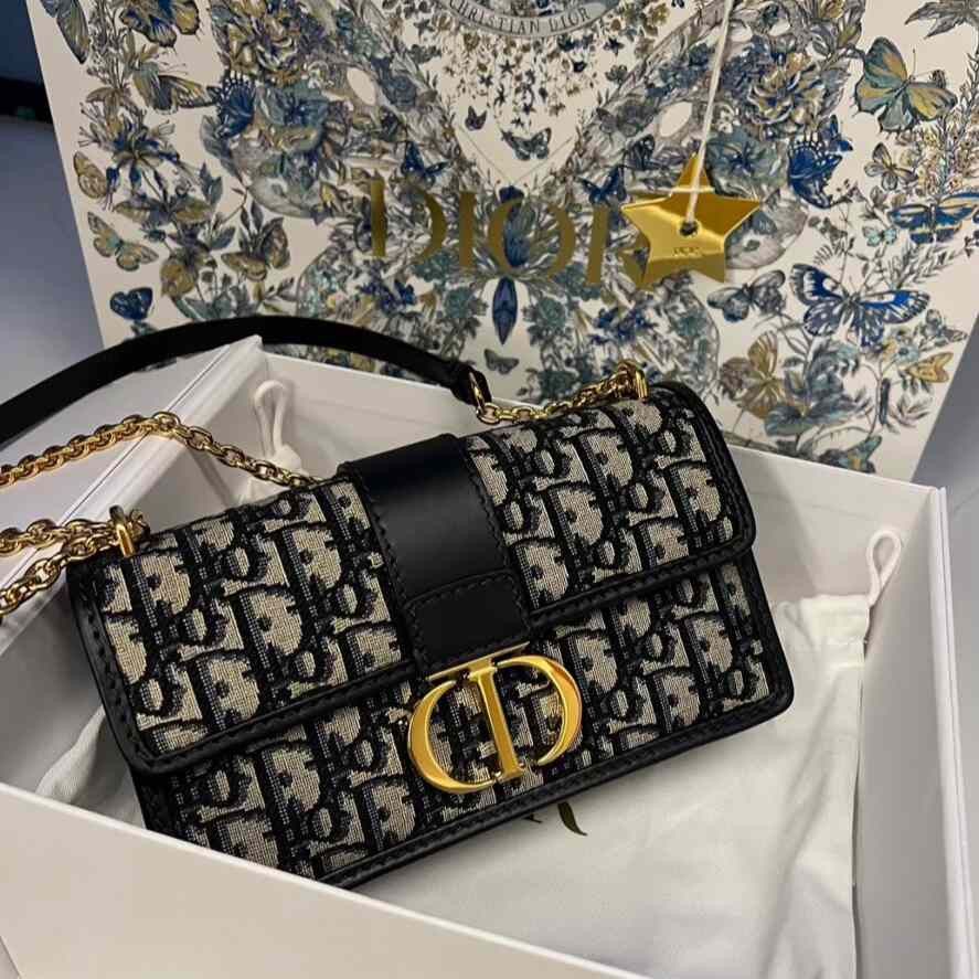 Dior Pre-loved Bag Very good condition Size ONE SIZE - 1 Thumbnail
