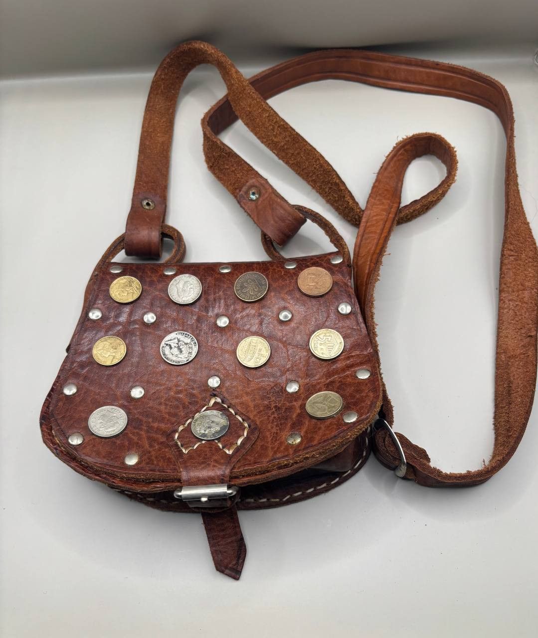 Vintage Handmade leather coin bag - vintage made of coins Size ONE SIZE - 3 Thumbnail