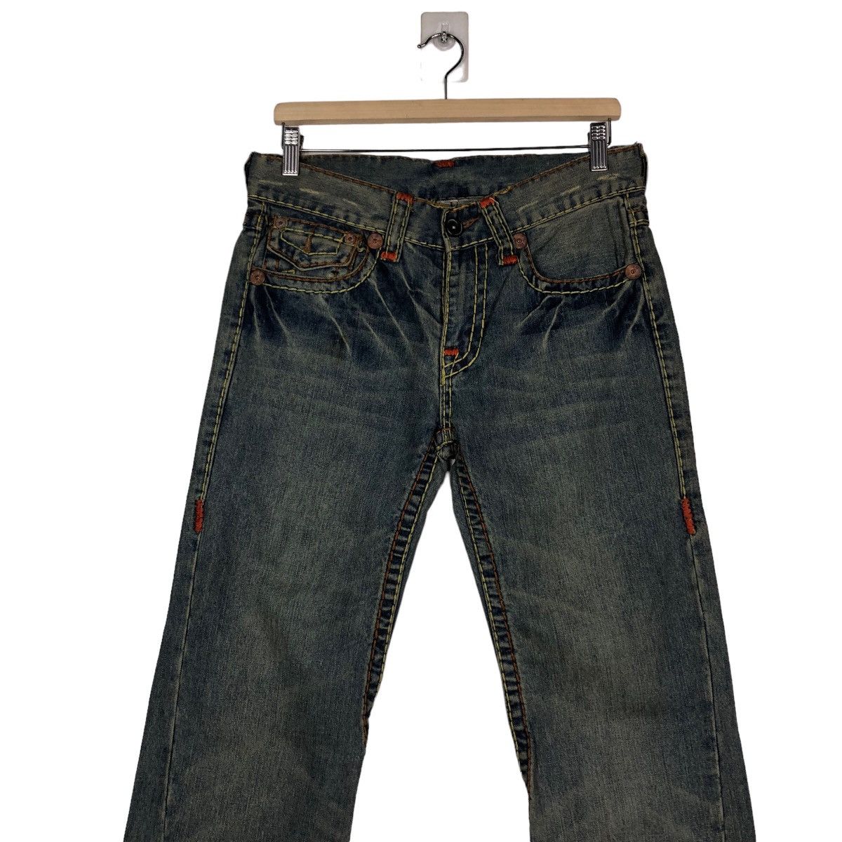 Japanese Brand 🔥VINTAGE DENIM JEANS TRUE RELIGION DESIGN BIG POCKET Size US 32 / EU 48 - 4 Thumbnail