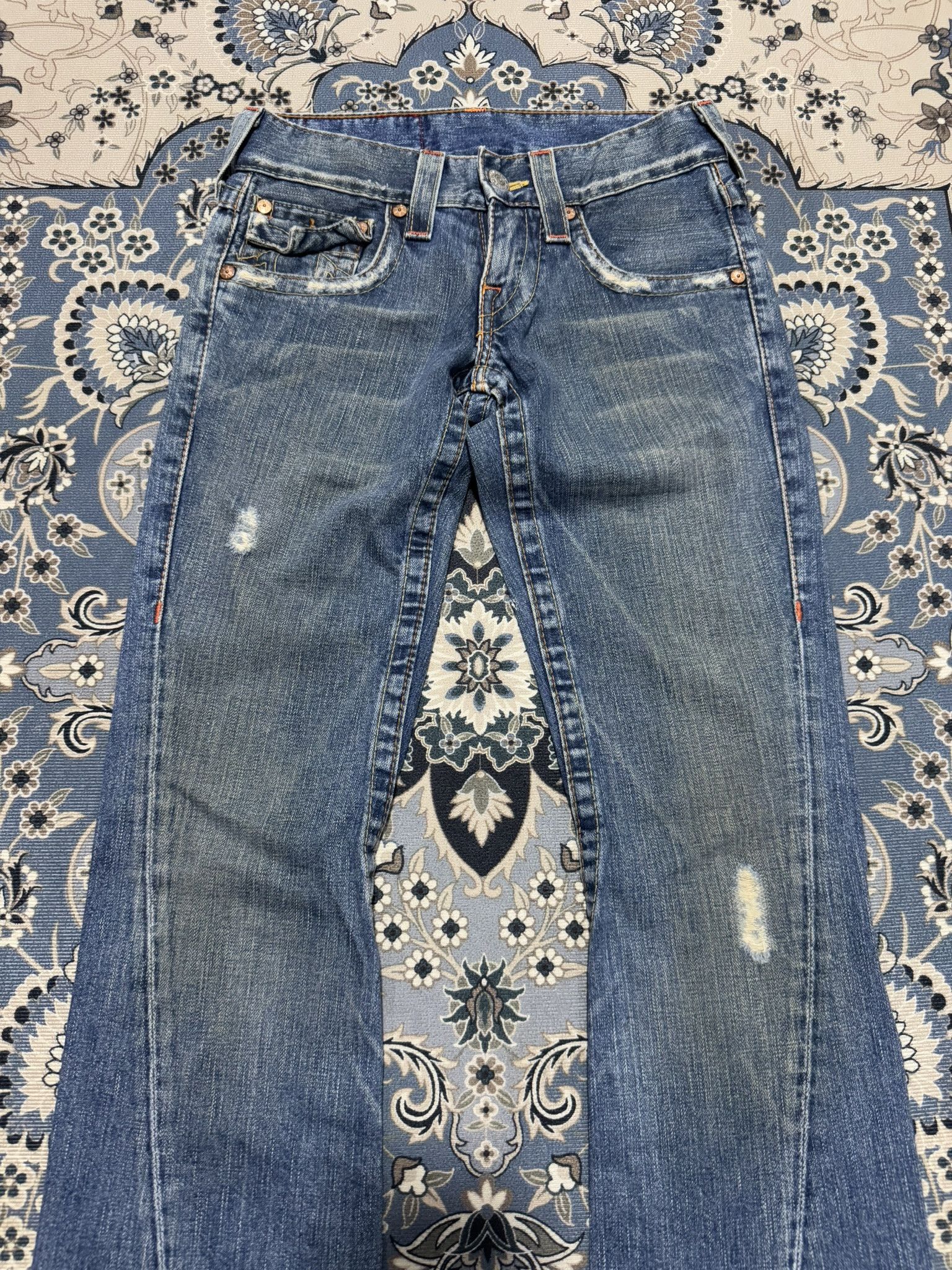 True Religion Y2K Flare True Religion Distressed Denim Size 27" / US 4 / IT 40 - 2 Thumbnail