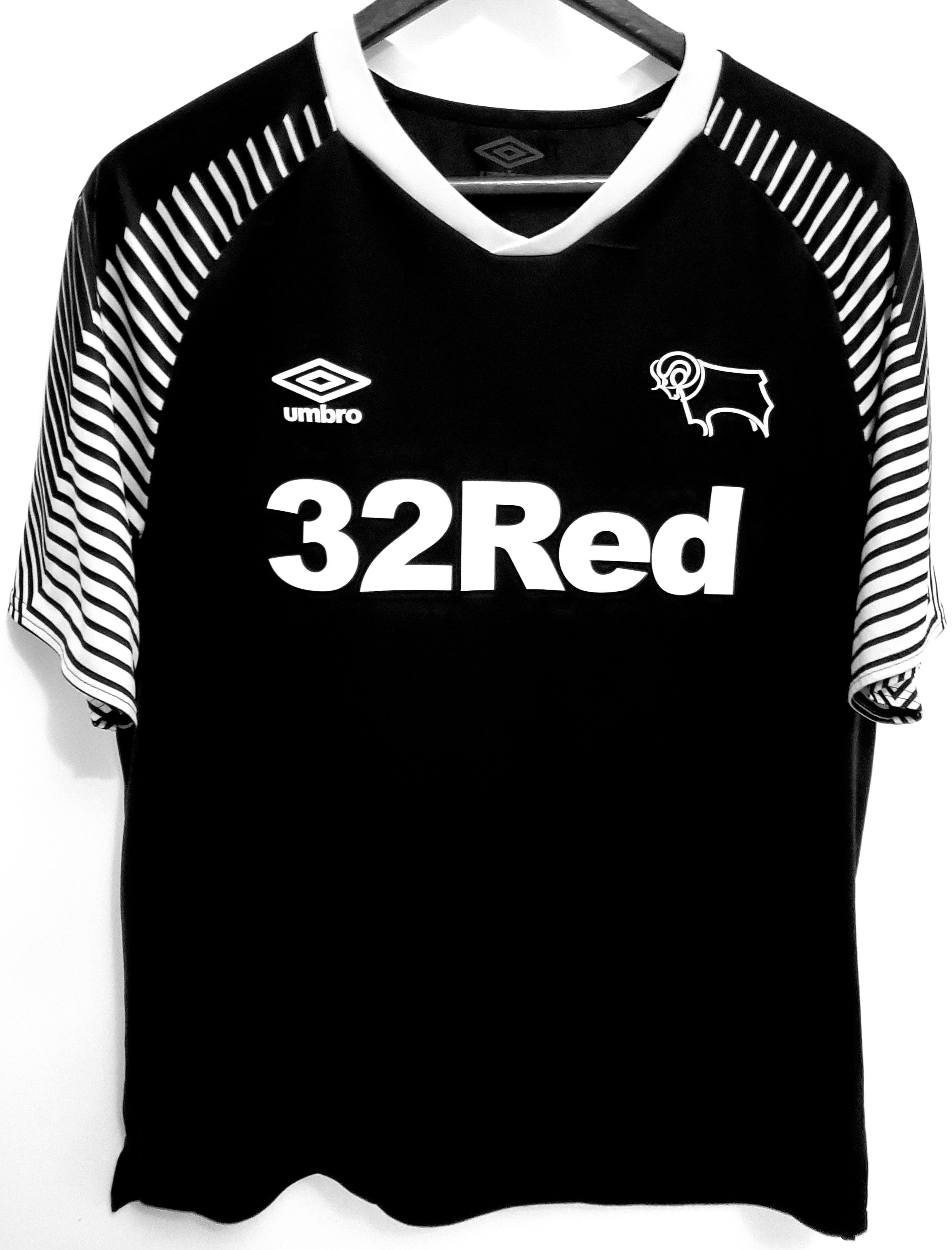 Umbro DERBY COUNTY 2019 2020 FOOTBALL SHIRT SOCCER JERSEY UMBRO Xl Size US XL / EU 56 / 4 - 1 Thumbnail