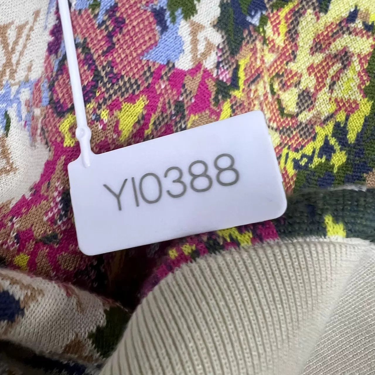 Louis Vuitton LV floral all over print hoodie M new Size US M / EU 48-50 / 2 - 5 Thumbnail