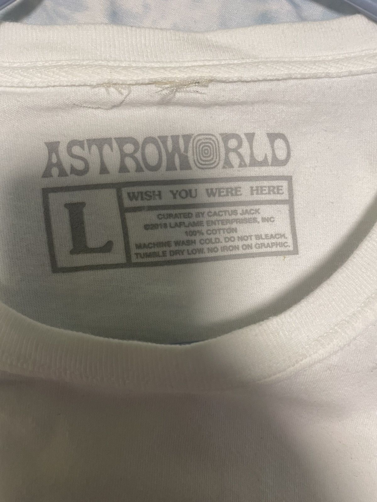 Travis Scott × Vintage Travis Scott Astroworld Happy Face Tee Size US L / EU 52-54 / 3 - 3 Thumbnail