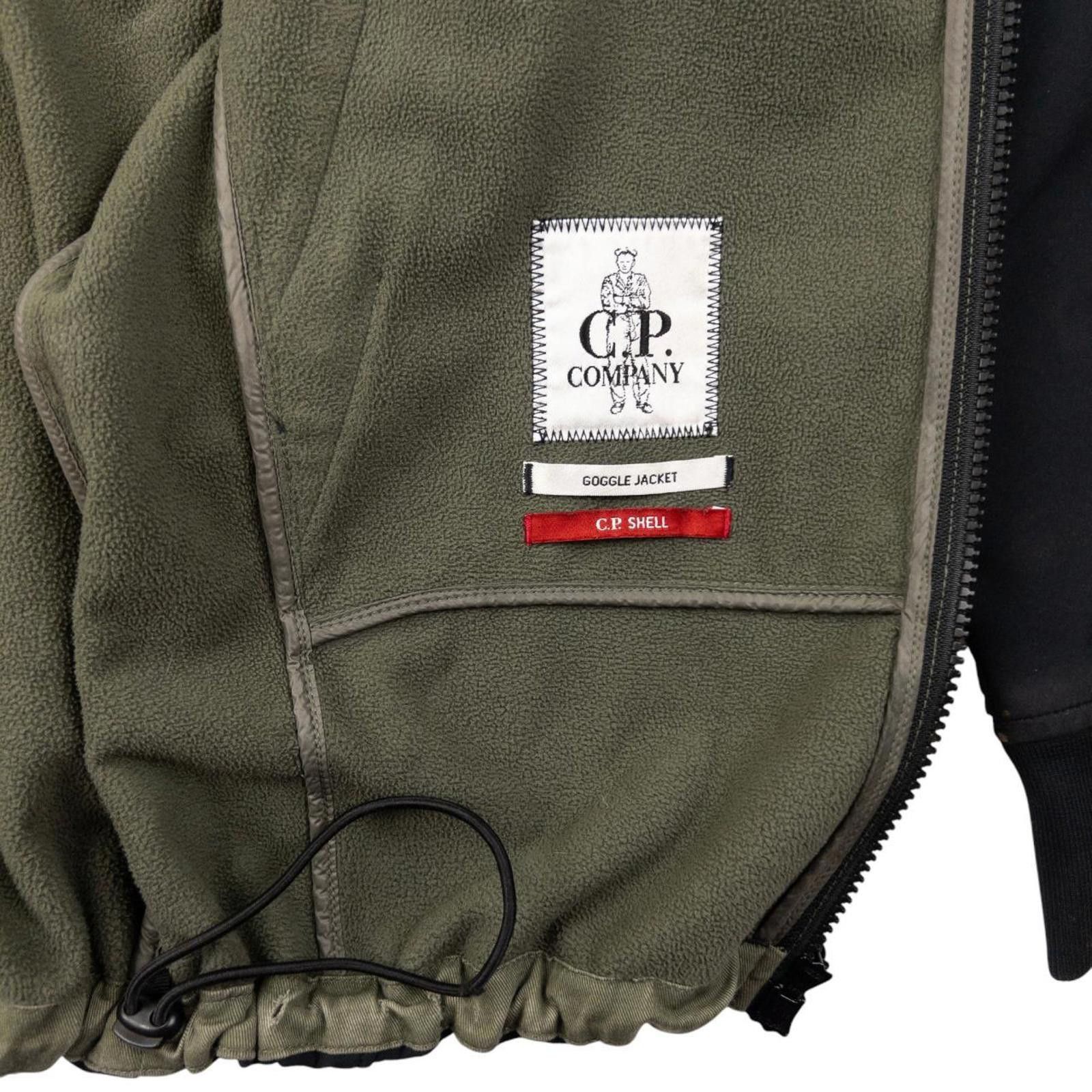 C.P. Company Vintage CP Company Goggle Hood Shell Jacket Size S Size US S / EU 44-46 / 1 - 6 Thumbnail