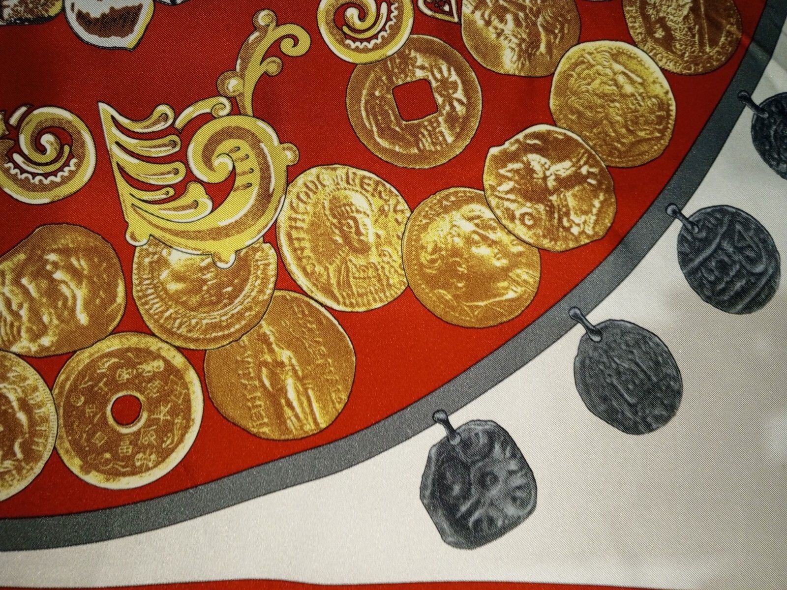 Other BRITISH MUSEUM Coin Image Red Gold Extra Large Silk Scarf Size ONE SIZE - 6 Thumbnail