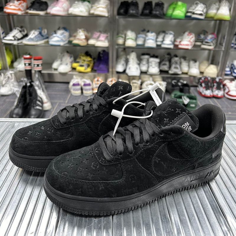 Louis Vuitton Nike x Louis Vuitton Black Air Force 1 Sneakers 0079 Size US 8.5 / EU 41-42 - 1 Thumbnail