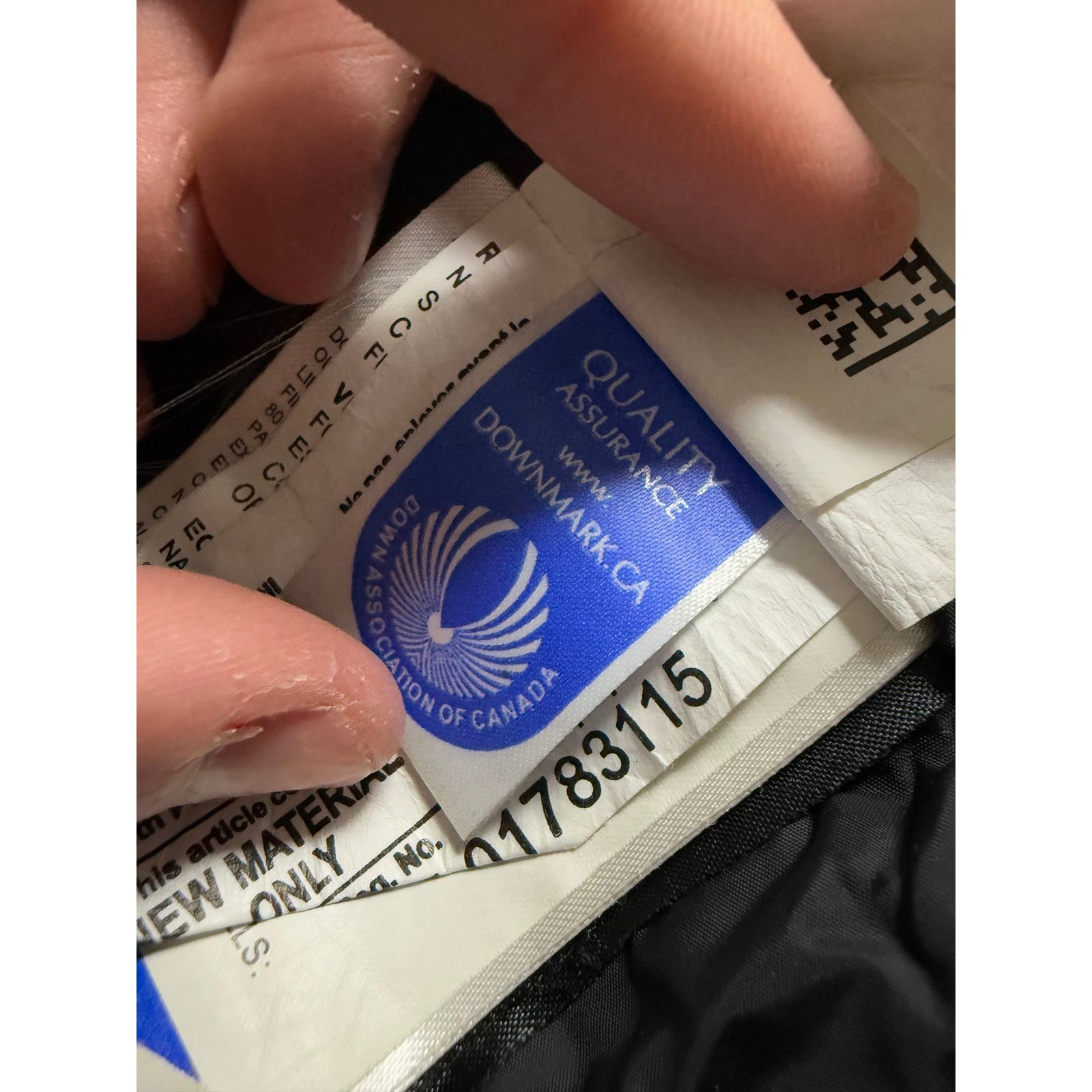 Canada Goose Canada Goose Women's Long Coat Olive XS Used Size XS / US 0-2 / IT 36-38 - 8 Thumbnail