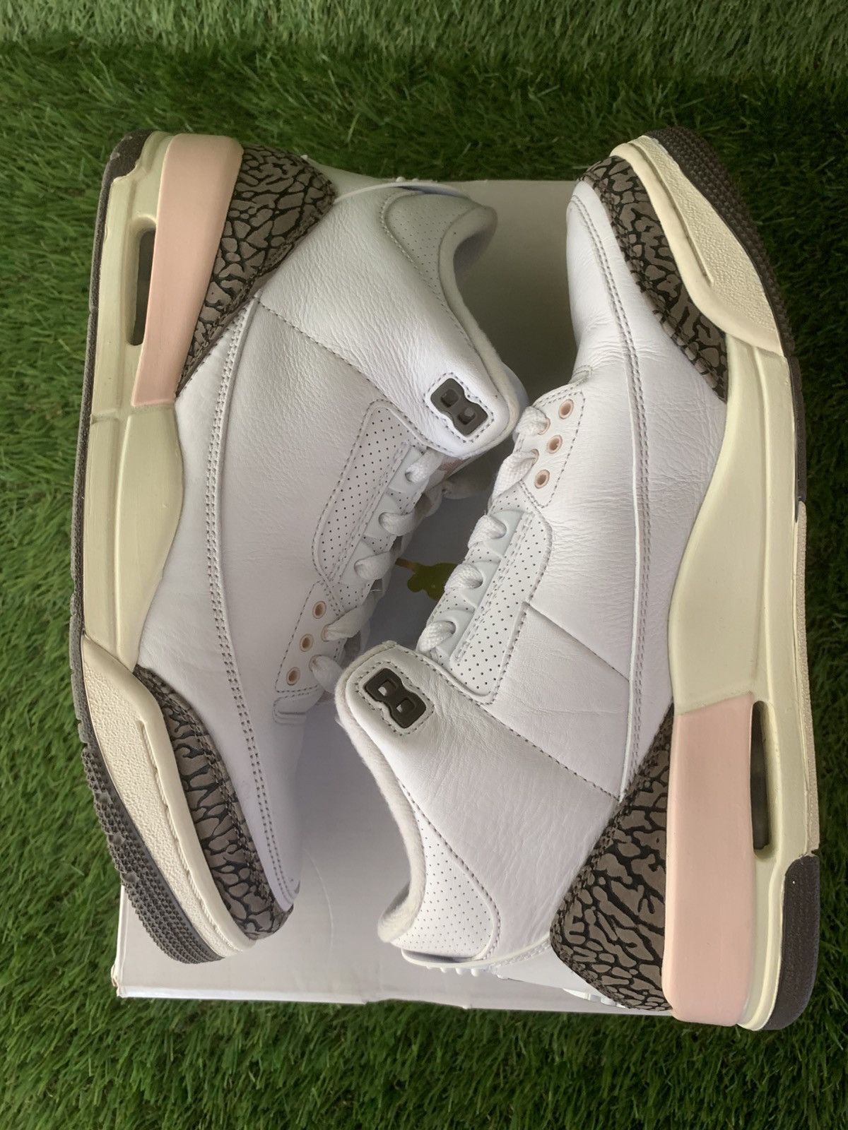 Jordan Brand Jordan 3 Retro Neapolitan Dark Mocha Size US 9.5 / EU 42-43 - 3 Thumbnail