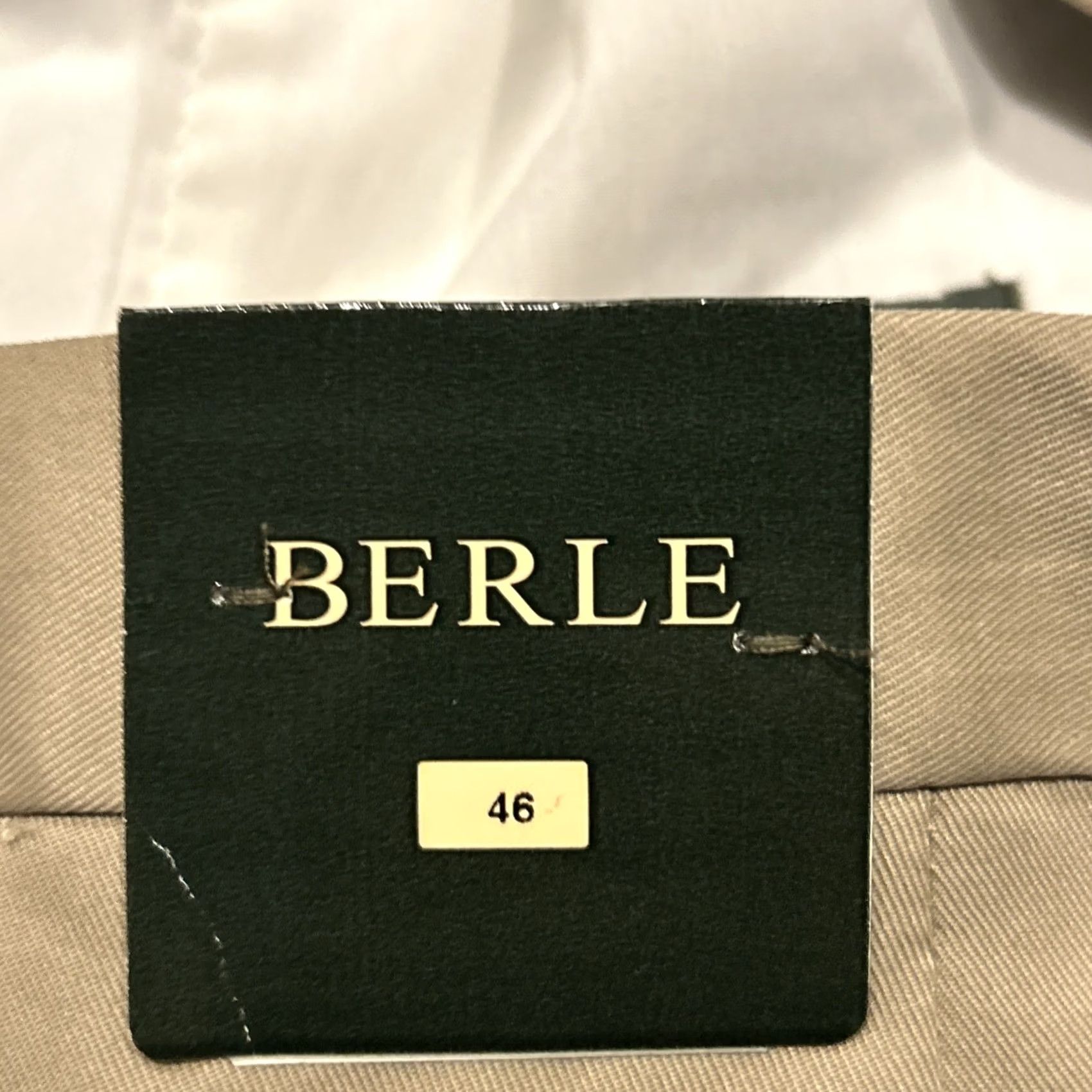 Berle Berle Men's Chino Shorts Size 46 Khaki 8" Inseam Water Resistant NOS Regular Short Shirt? Size US 30 / EU 46 - 3 Thumbnail