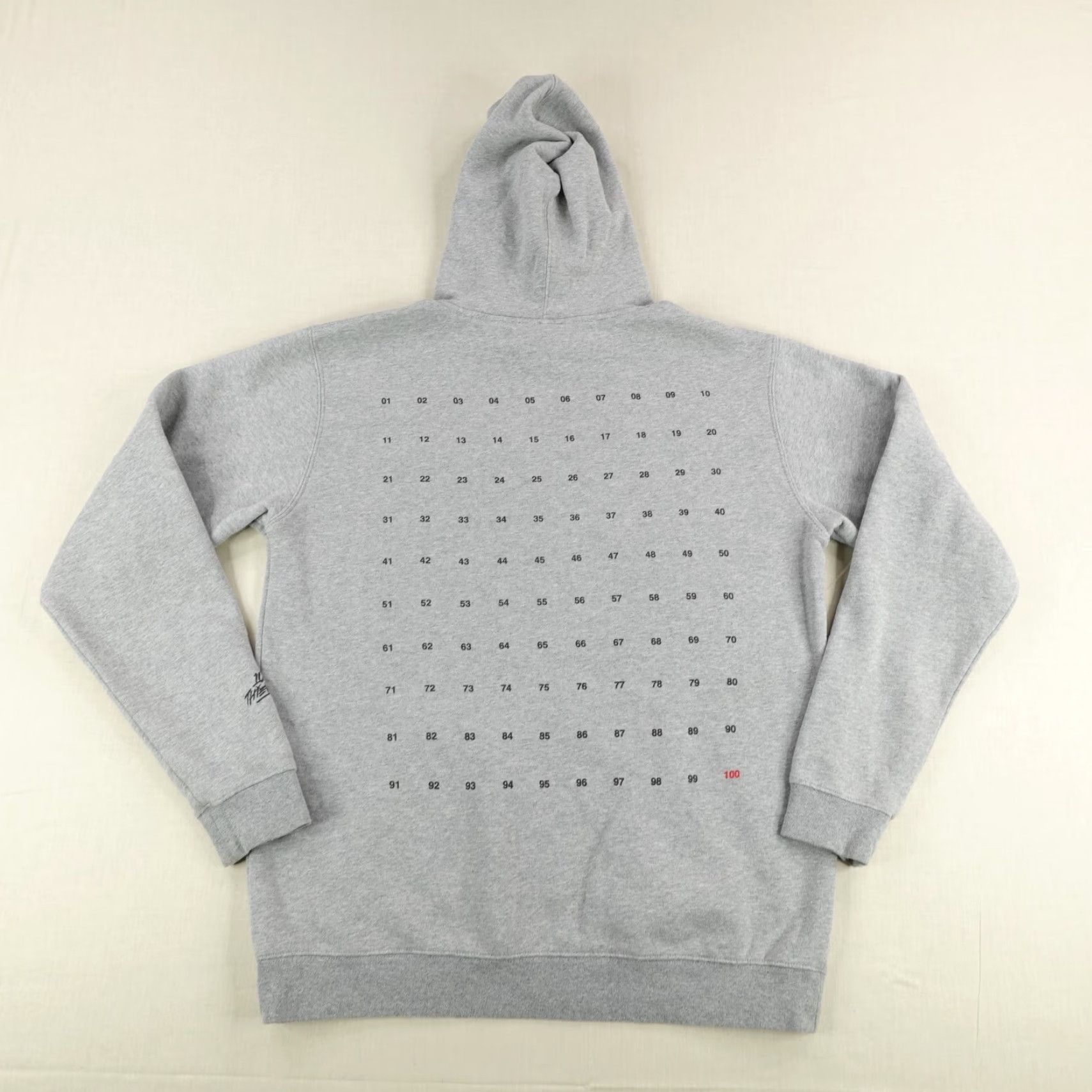 100 Thieves VINTAGE 100 Thieves Hoodie Men Large Gray Black Pullover Sweatshirt Knit Logo Graphic Print Hooded Pockets Mens Size US L / EU 52-54 / 3 - 6 Thumbnail