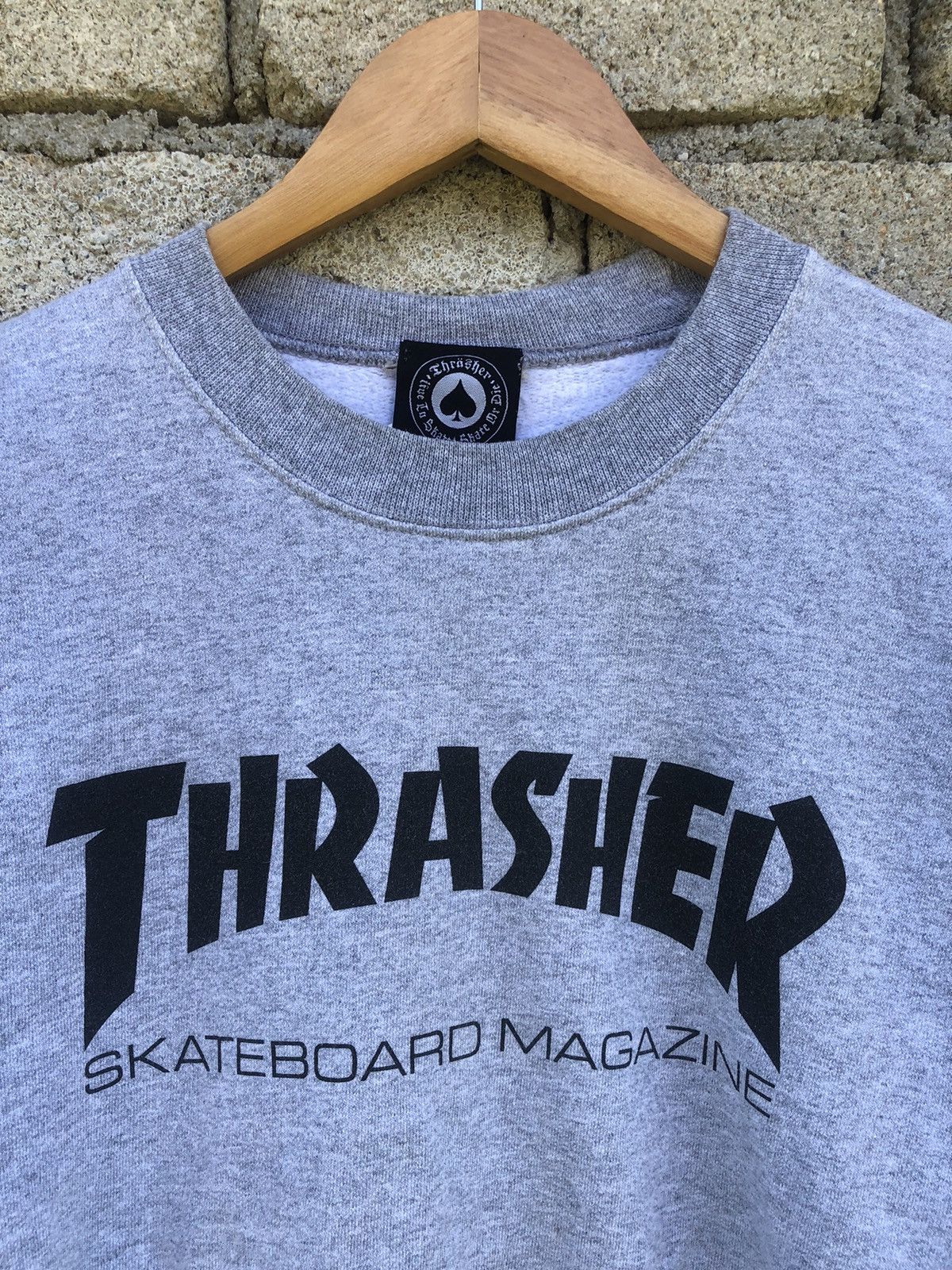 Thrasher Vintage Y2K Thrasher Skateboard Magazine Spellout Sweatshirt Size US L / EU 52-54 / 3 - 4 Thumbnail