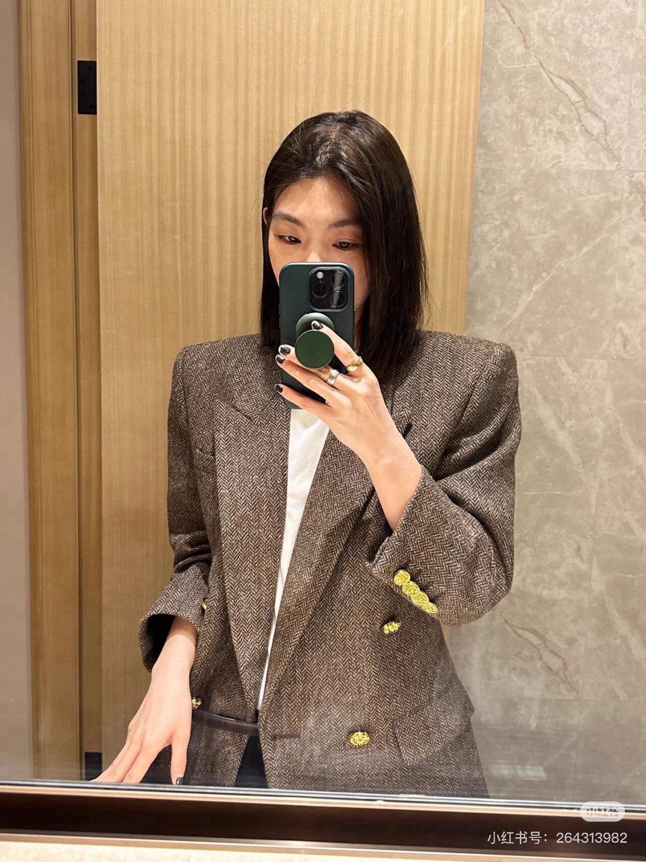 Saint Laurent Paris SLP Mocha DB V-stitched wool overcoat FR34 Size XS / US 0-2 / IT 36-38 - 9 Thumbnail