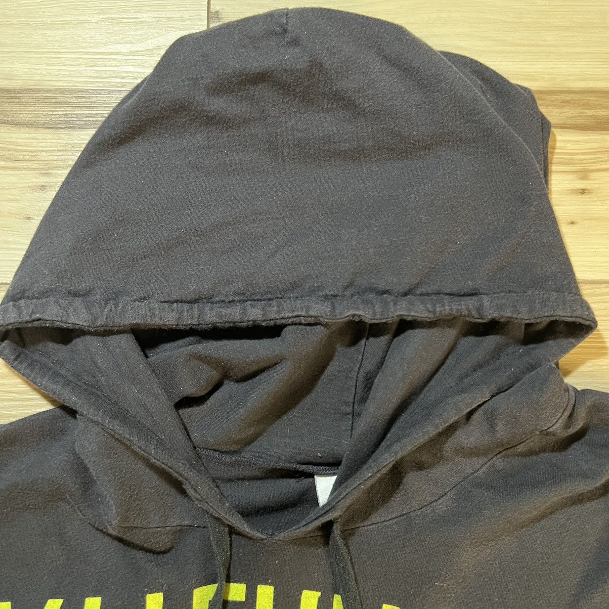 Vetements Vetements Matterhorn Pullover Hoodie Black Yellow Oversized Size US XS / EU 42 / 0 - 3 Thumbnail