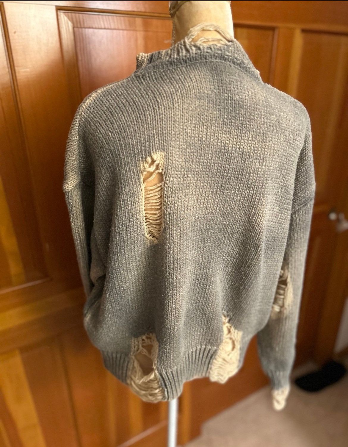 Designer × Other NWT, Lavishly Paris Women’s Distressed Oversized Sweater. Size S / US 4 / IT 40 - 6 Thumbnail