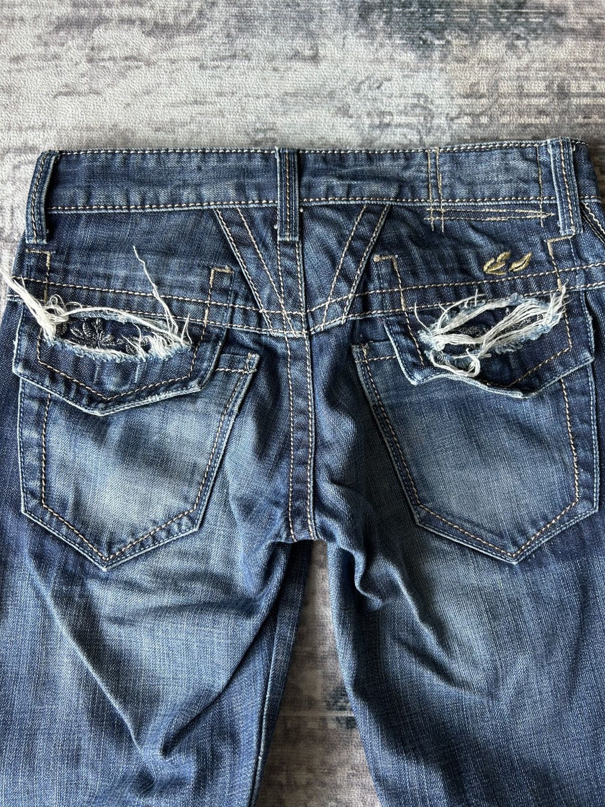Marithe + Francois Girbaud Marithe Francois Girbaud Flared Jeans Size US 29 - 9 Thumbnail