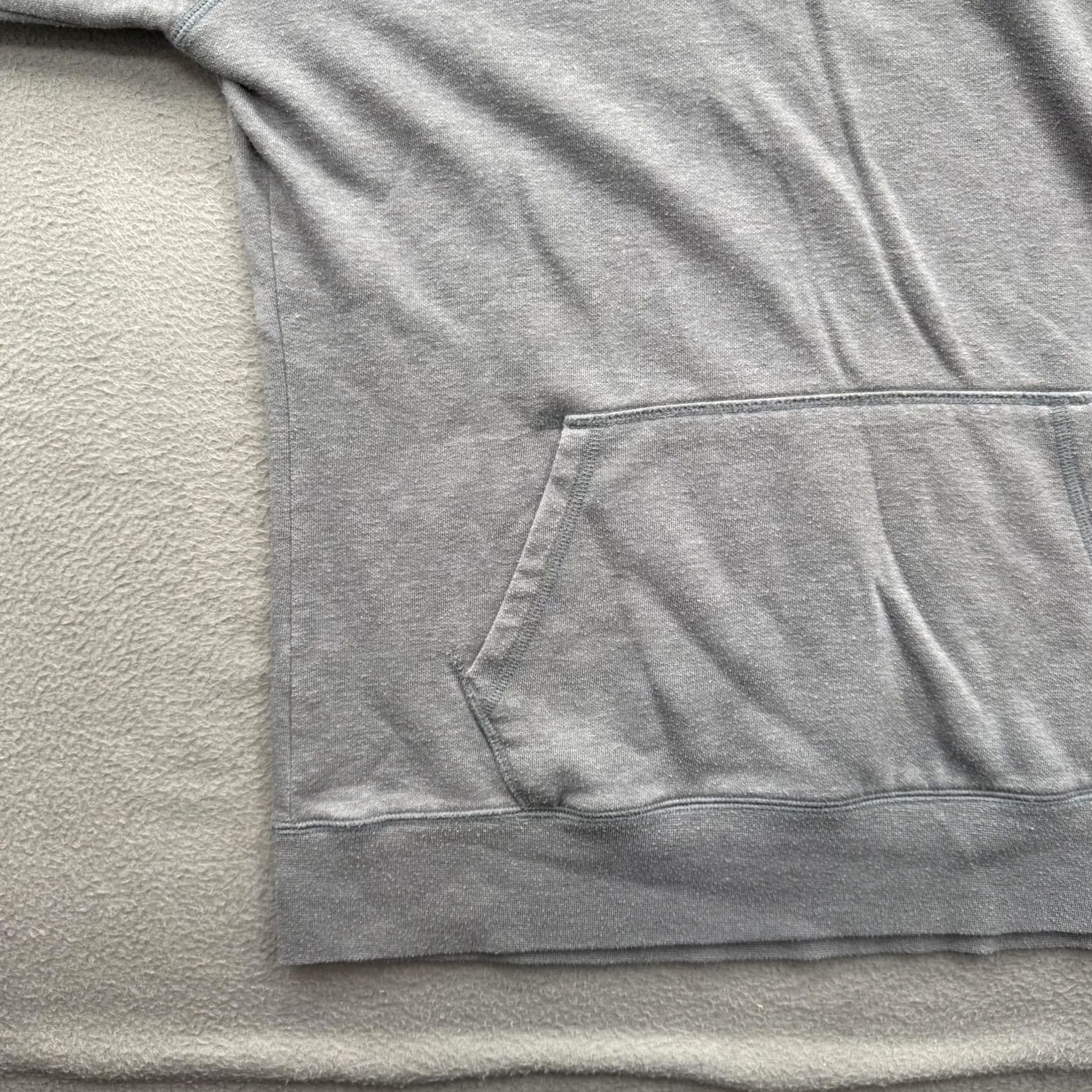 The North Face The North Face Hoodie Womens L Gray Logo Pullover Kangaroo Pocket Fleece Raglan Sleeves Wool? Size L / US 10 / IT 46 - 6 Thumbnail