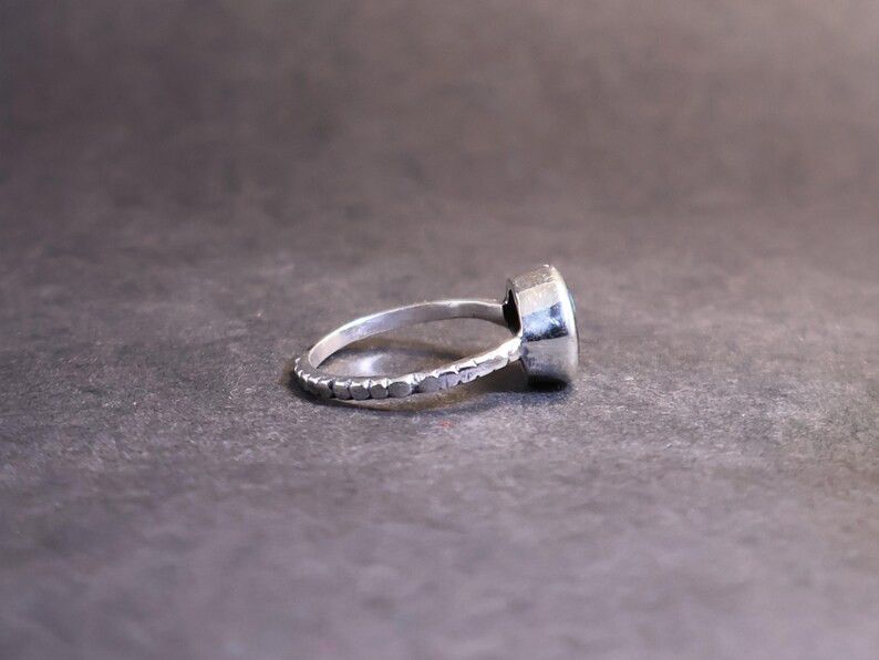 Handmade Cut Labradorite Ring, Handmade Sterling Silver Promise Ring Size ONE SIZE - 6 Thumbnail
