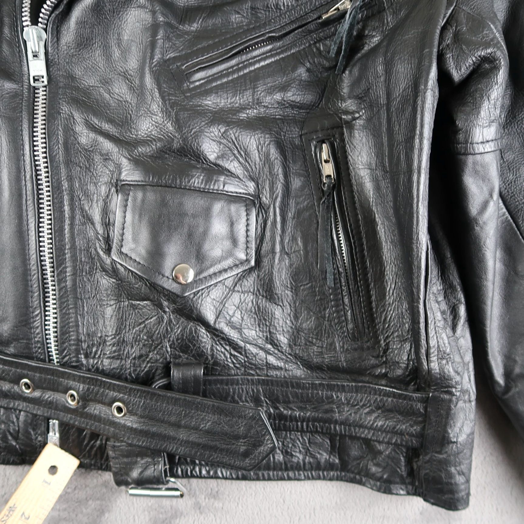 Vintage VINTAGE Unik Leather Biker Jacket XL Size 48 Black Casual Mens Size US M / EU 48-50 / 2 - 4 Thumbnail