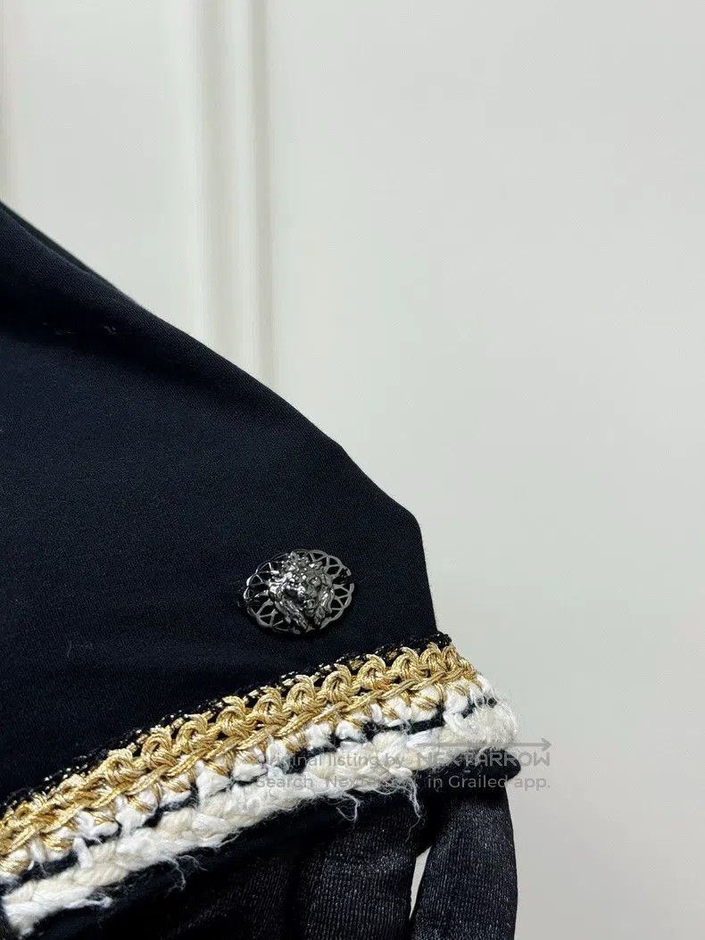 Chanel Chanel Classic black short sleeves Size XS / US 0-2 / IT 36-38 - 3 Thumbnail