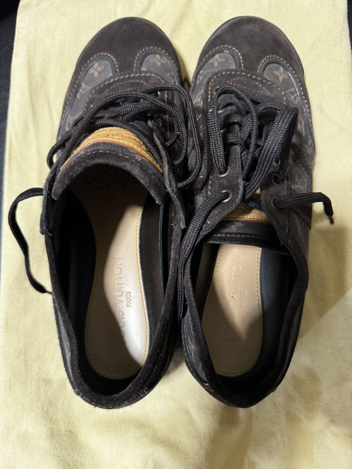 Louis Vuitton Louis V. Great condition sz 8.5 Size US 8.5 / EU 41-42 - 13 Thumbnail