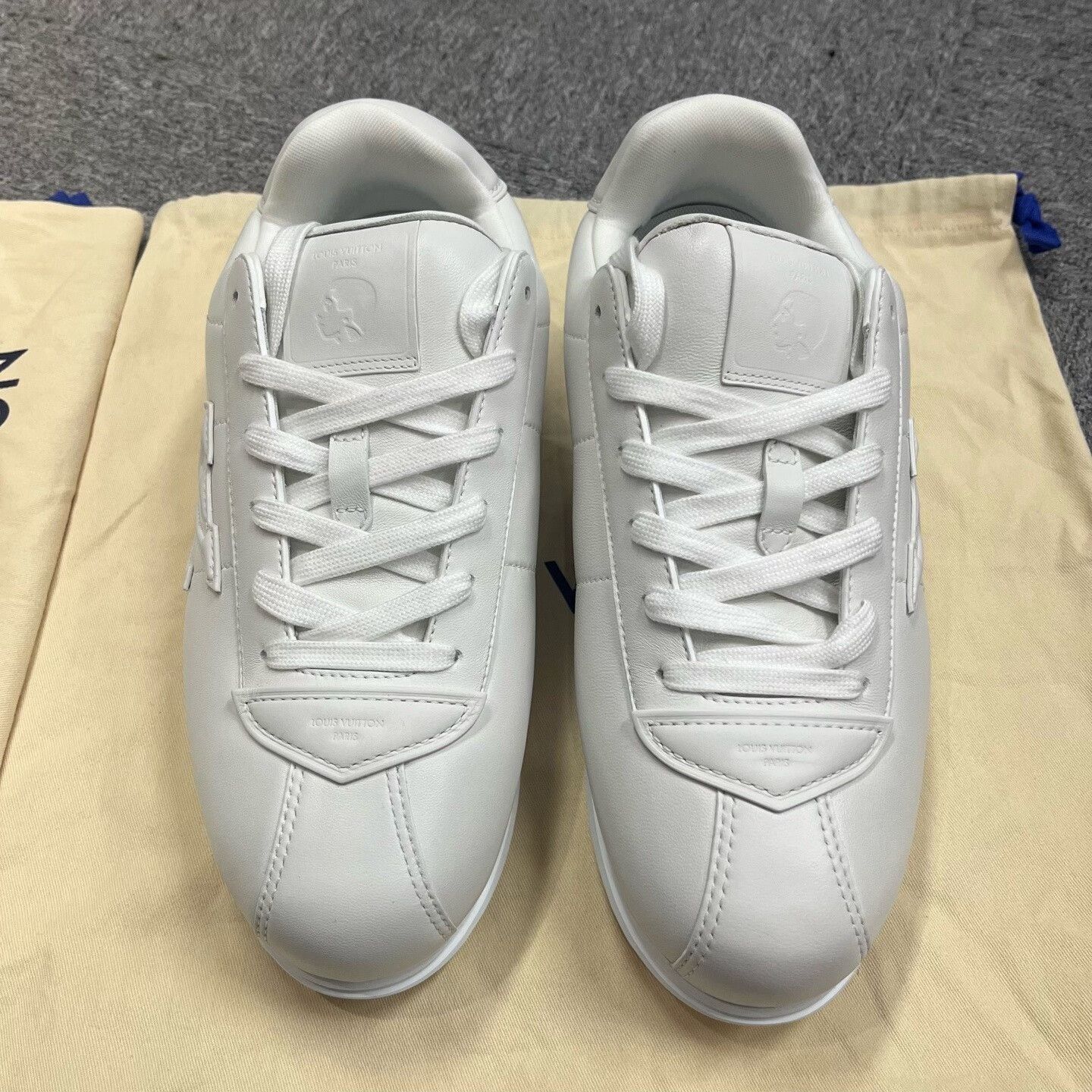 Louis Vuitton Louis Vuitton 25 White Embossed Casual Shoes Size US 10.5 / EU 43-44 - 2 Thumbnail